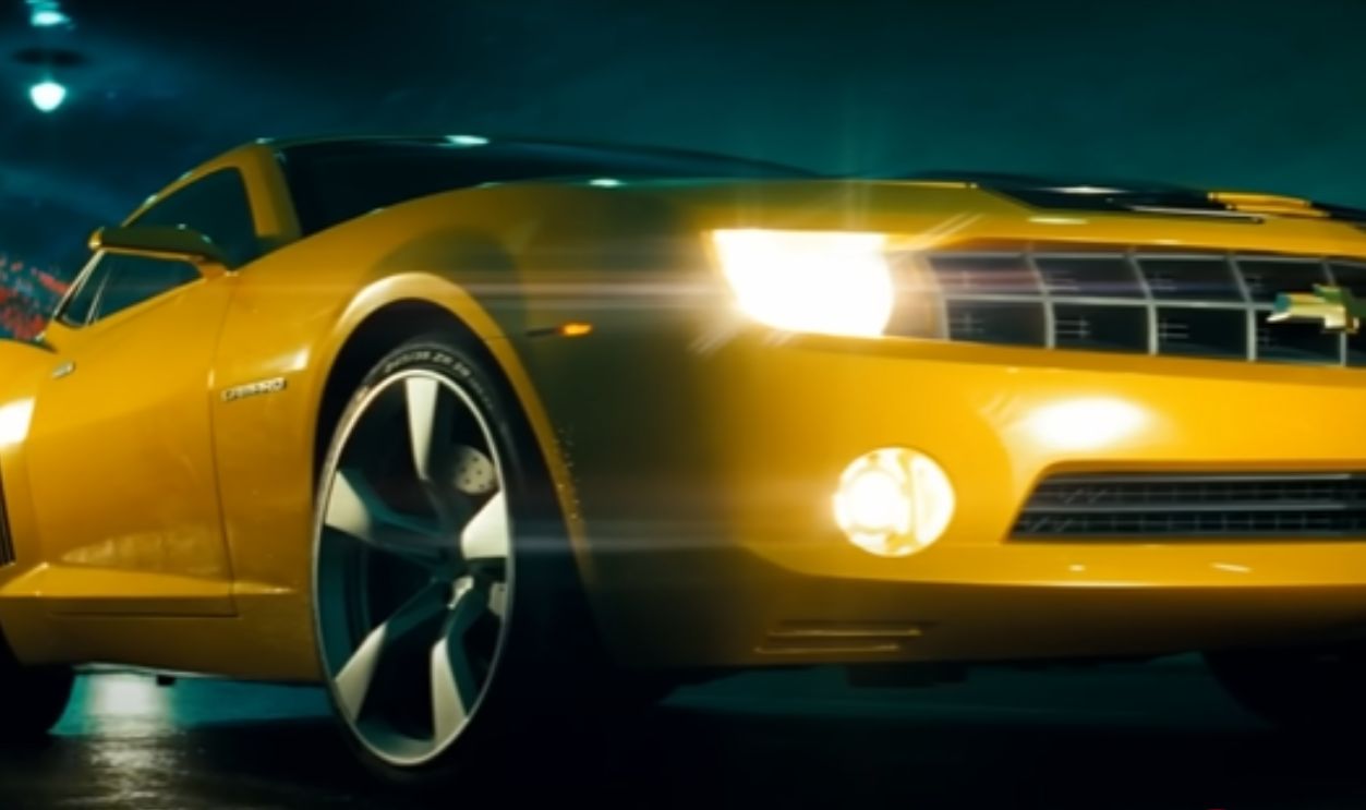 Screenshot from Transformers (2007)