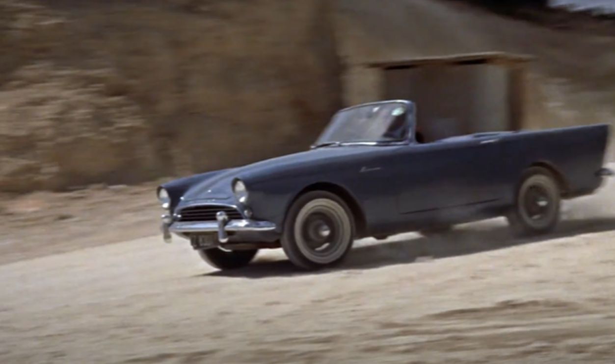 Screenshot from Dr. No (1963)