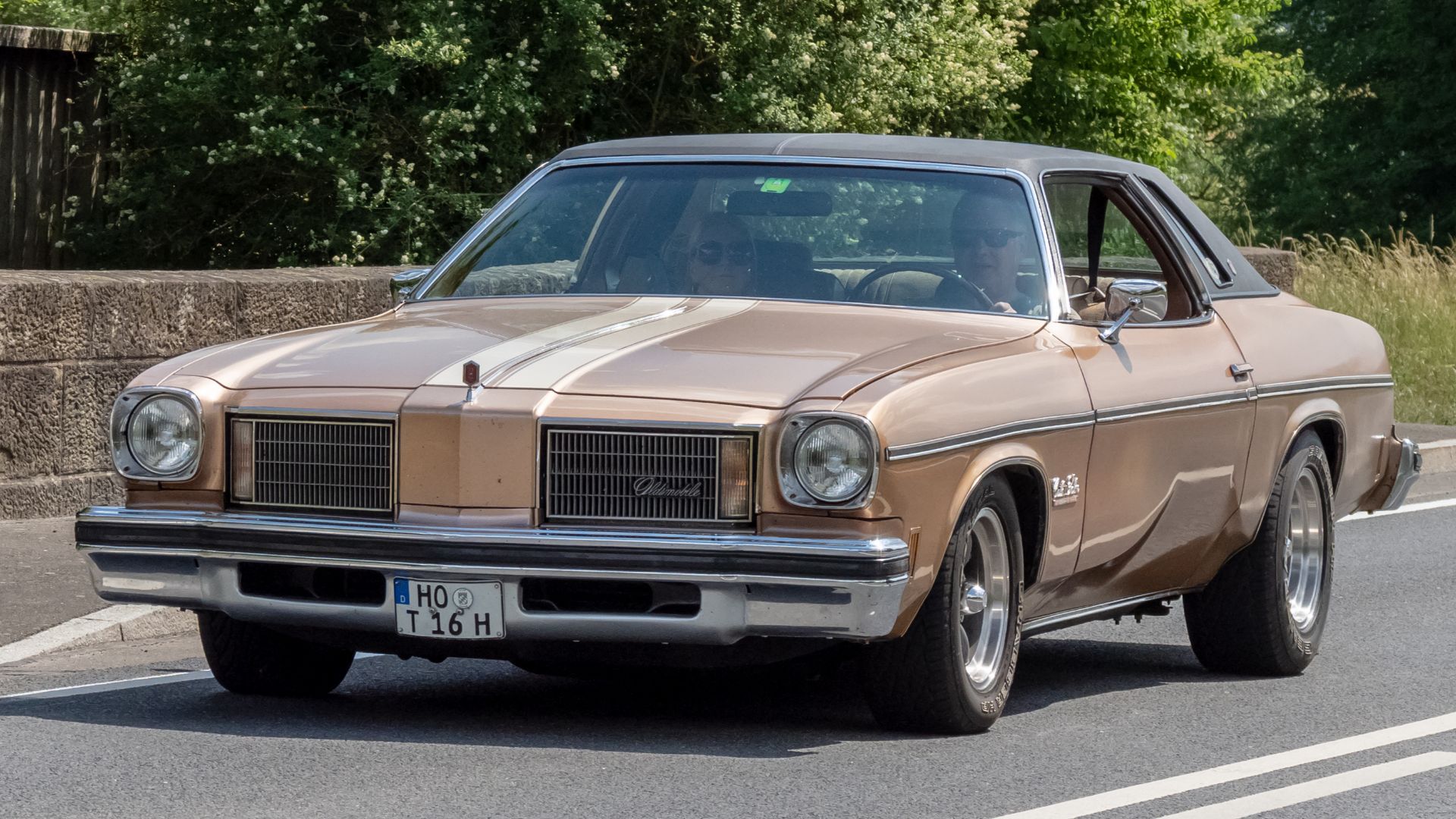 File:Oldsmobile 442 5312675.jpg