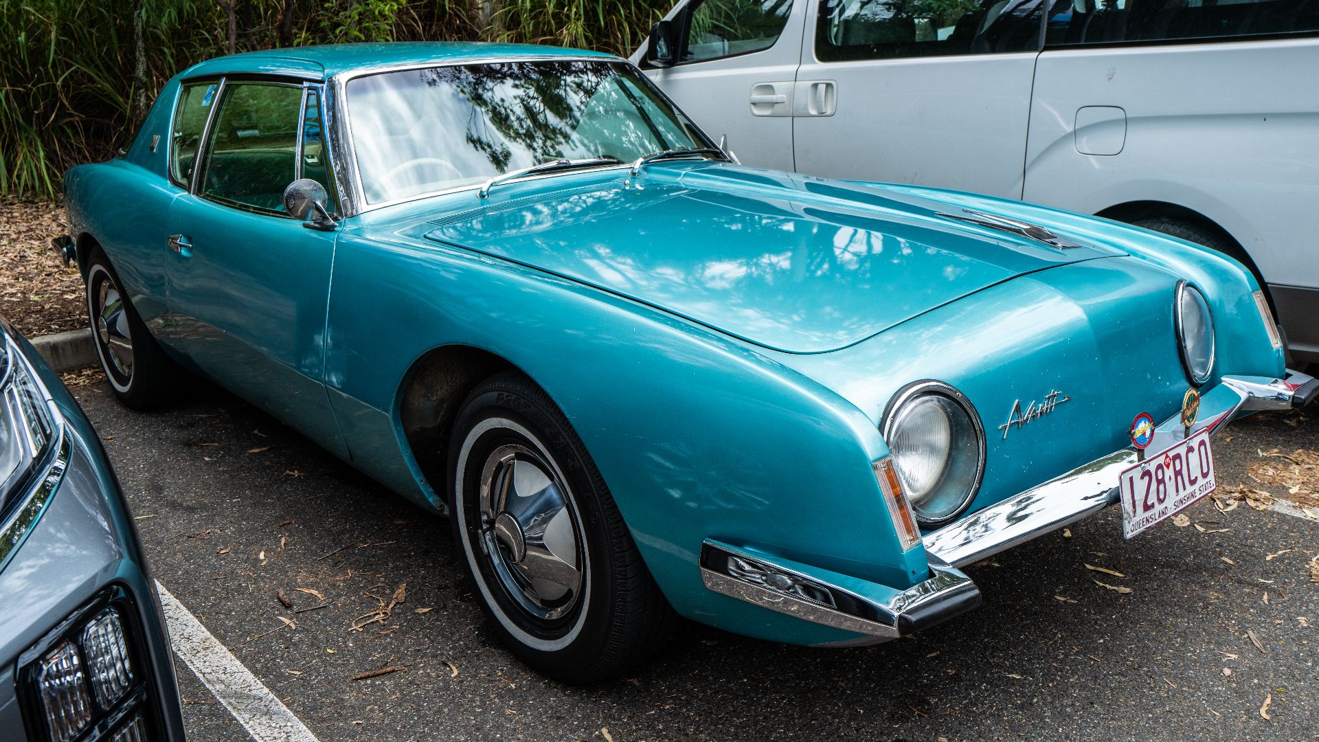 File:Studebaker Avanti Coupe 1963 Moora Park Shorncliffe L1000400.jpg