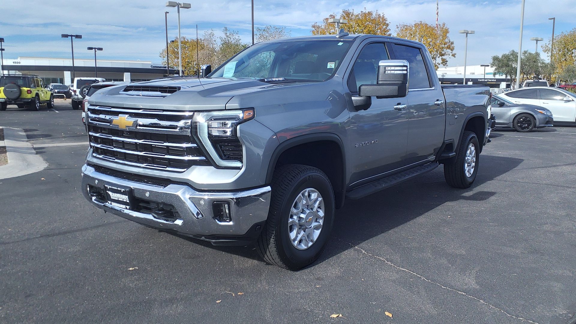 File:24 Chevrolet Silverado 2500HD LTZ.jpg