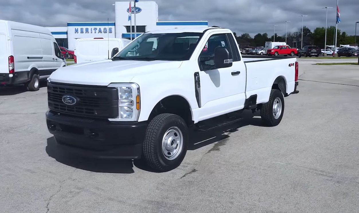 Ford F-250 XL
