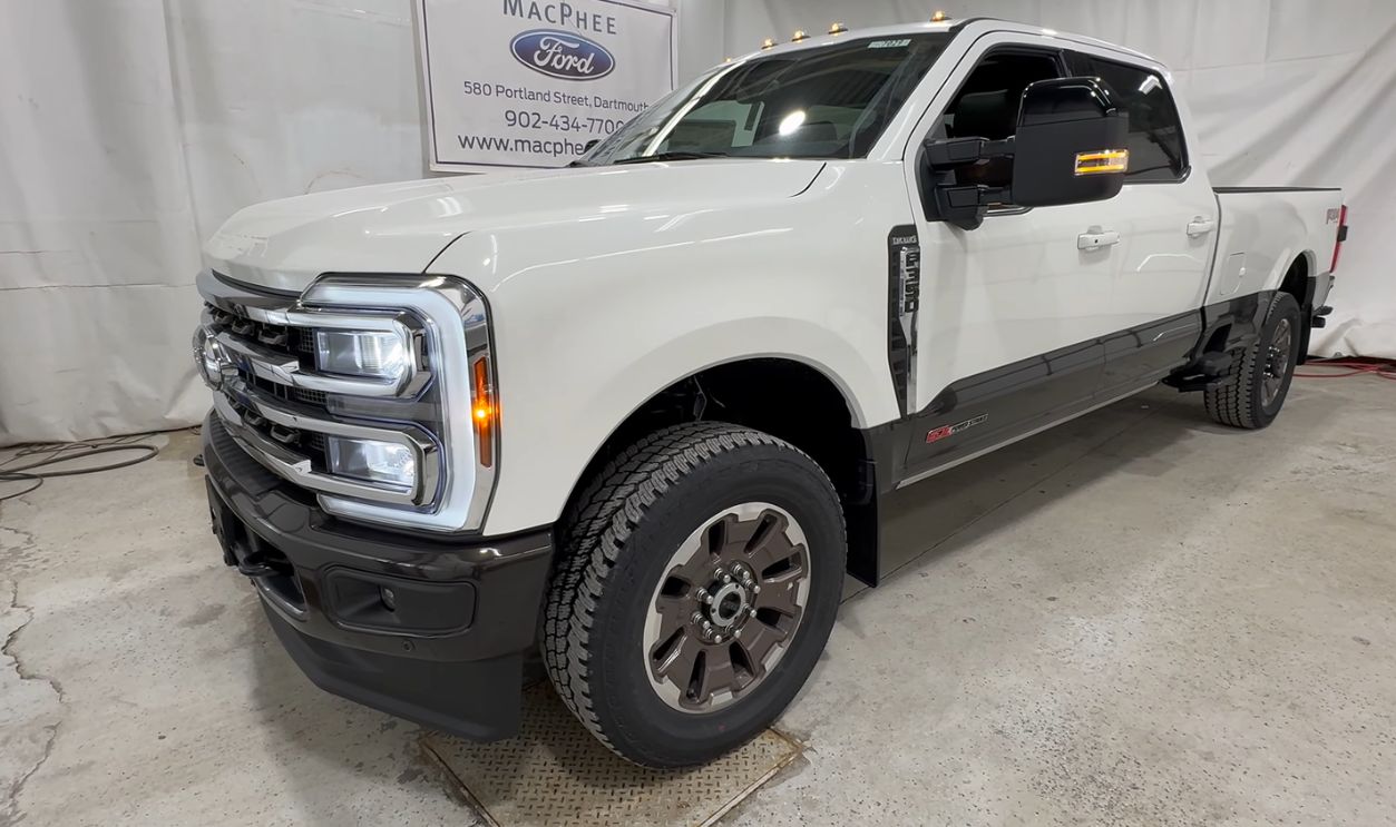 Ford F-350 King Ranch