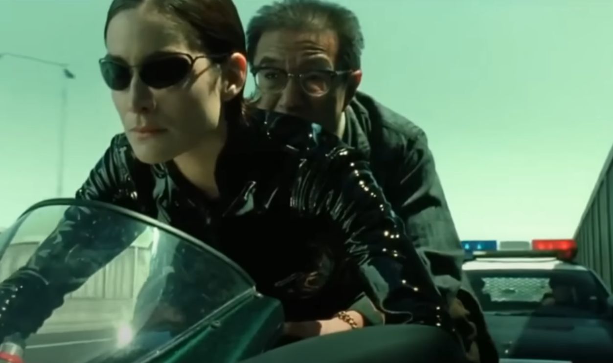 Screenshot from The Matrix Reloaded (2003)