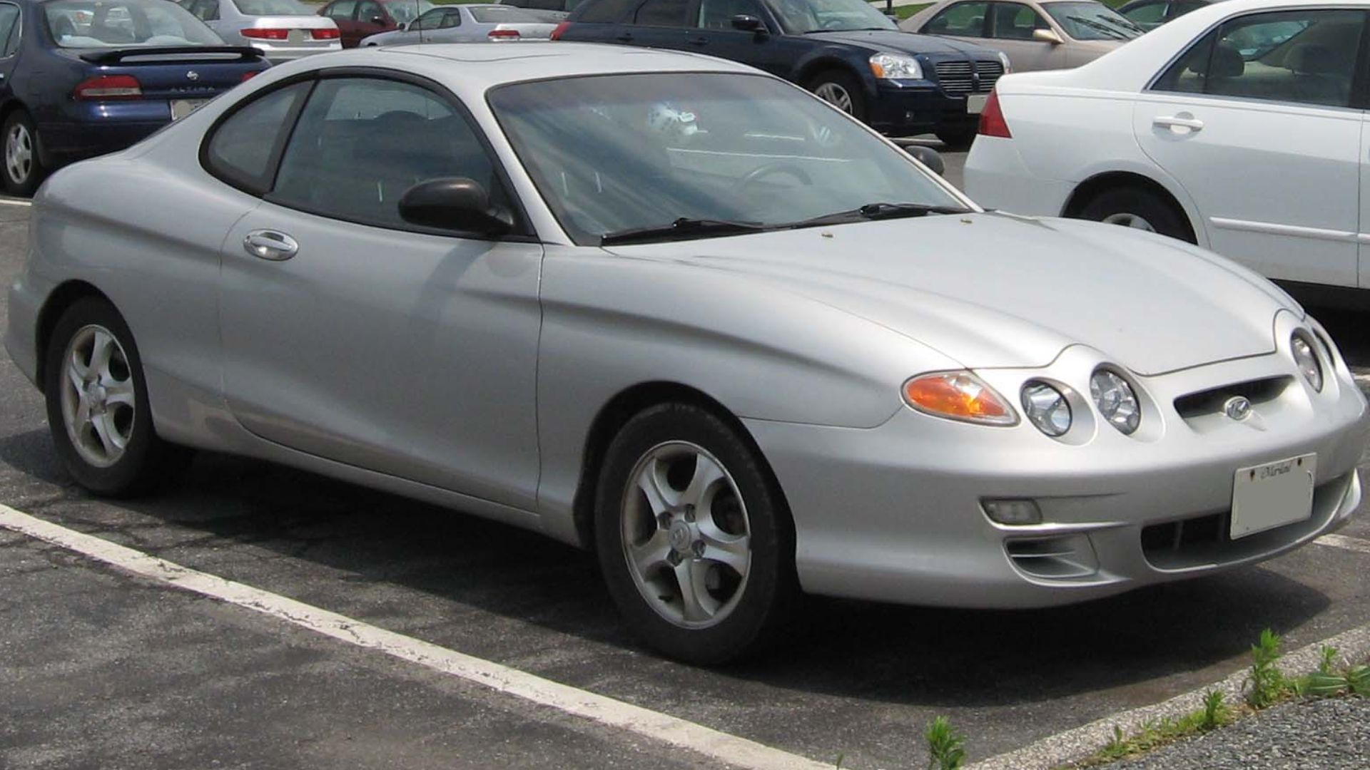 File:2nd Hyundai Tiburon.jpg