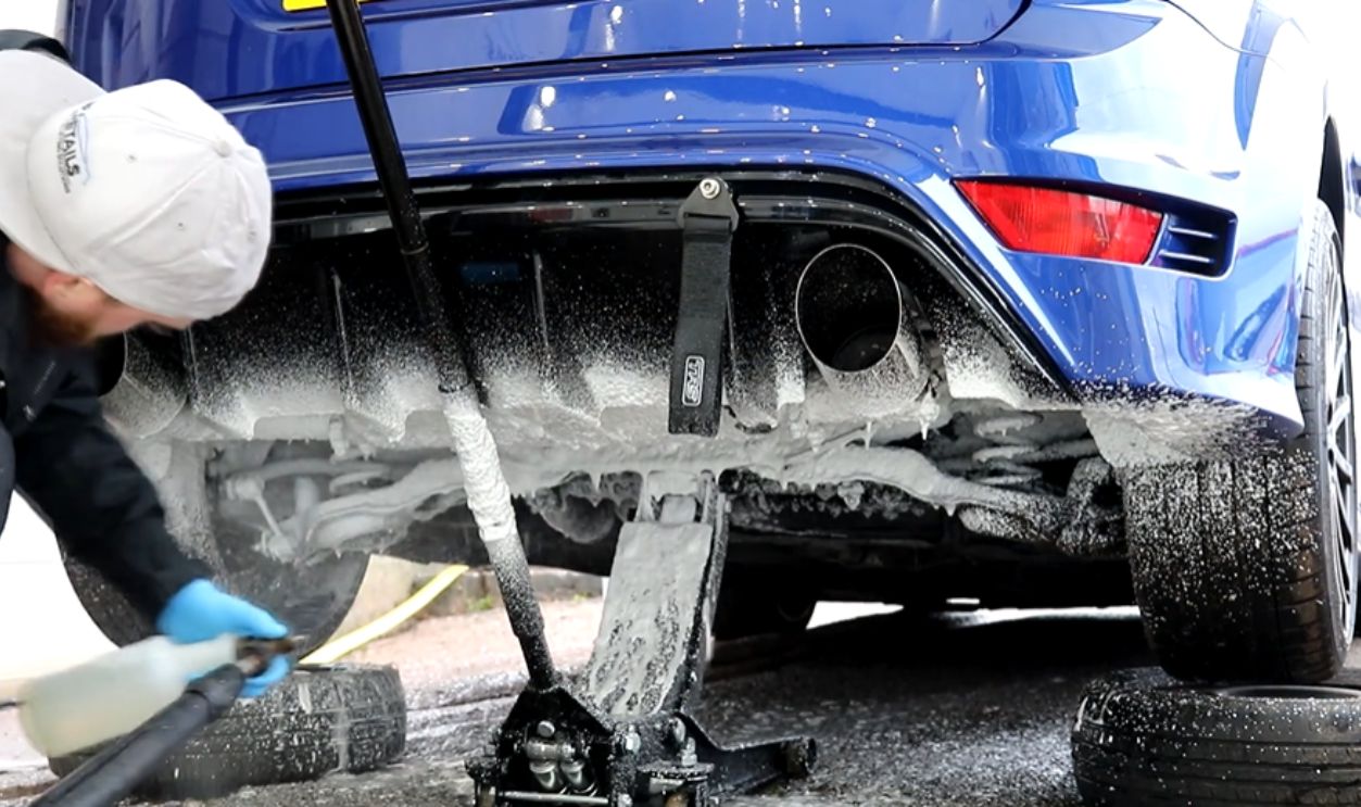 Car Undercarriage Clean