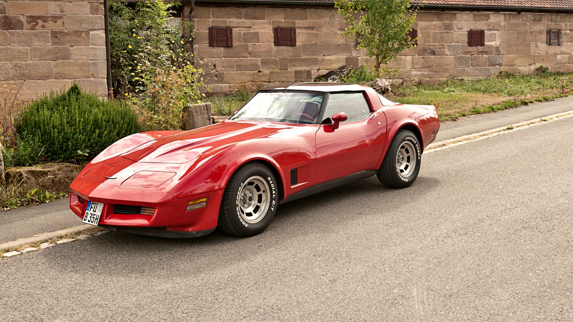 File:Chevrolet Corvette C3 HaJN 5919.jpg