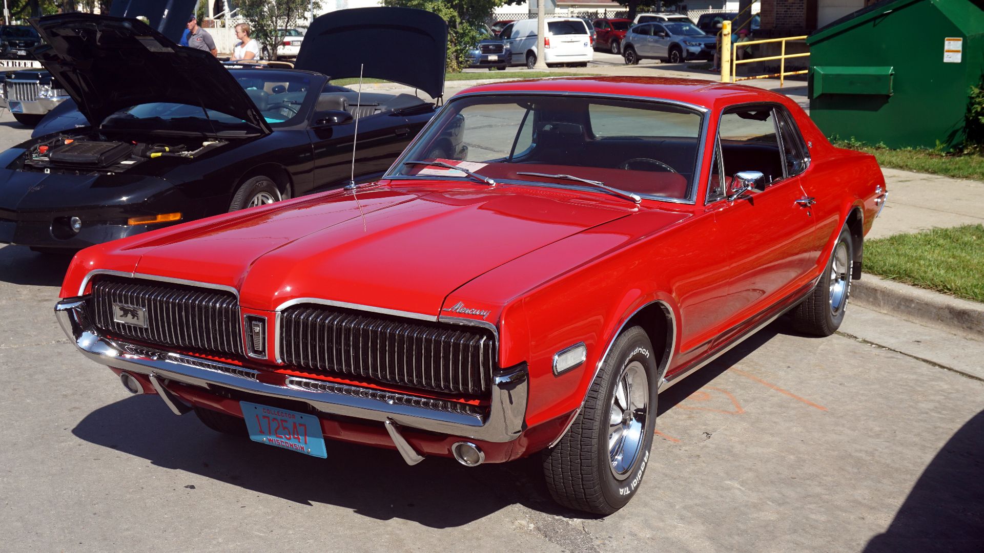 File:2023 Downtown West Allis Classic Car Show 60 (1968 Mercury Cougar).jpg