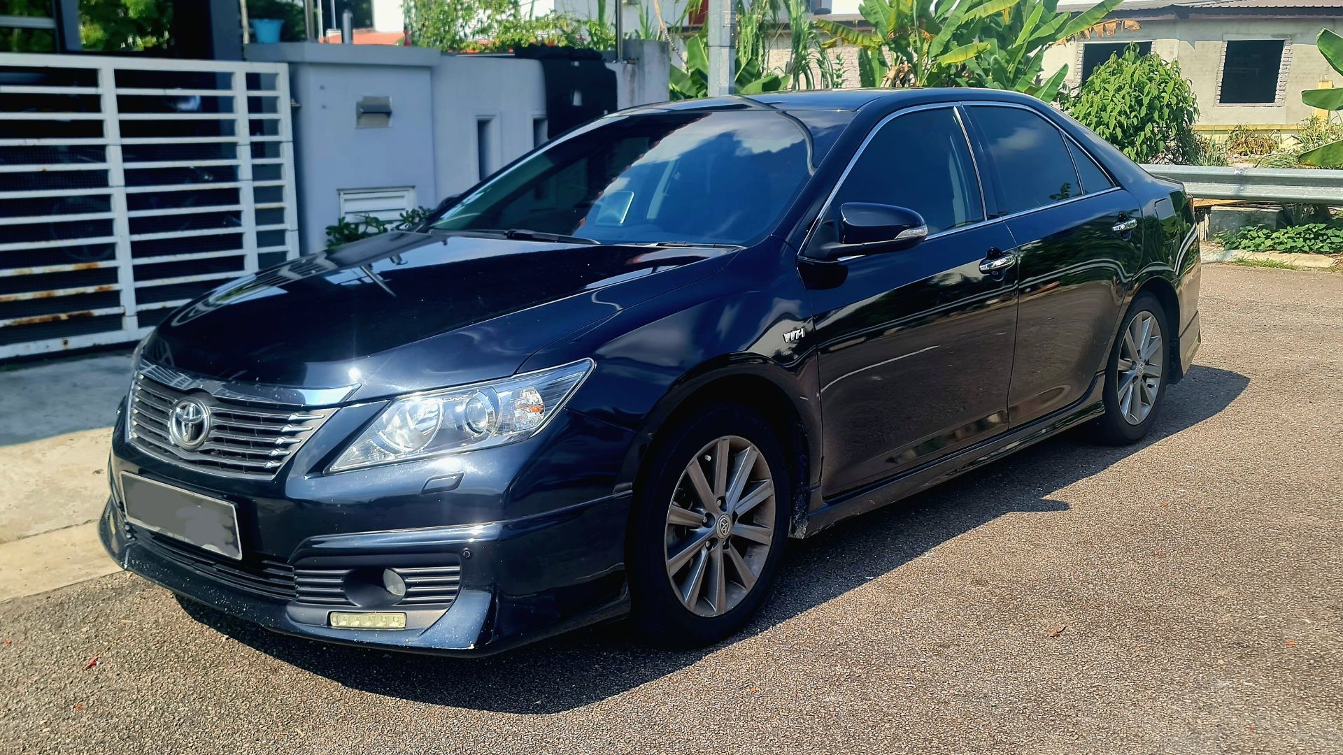 File:2018 Toyota Camry 2.jpg