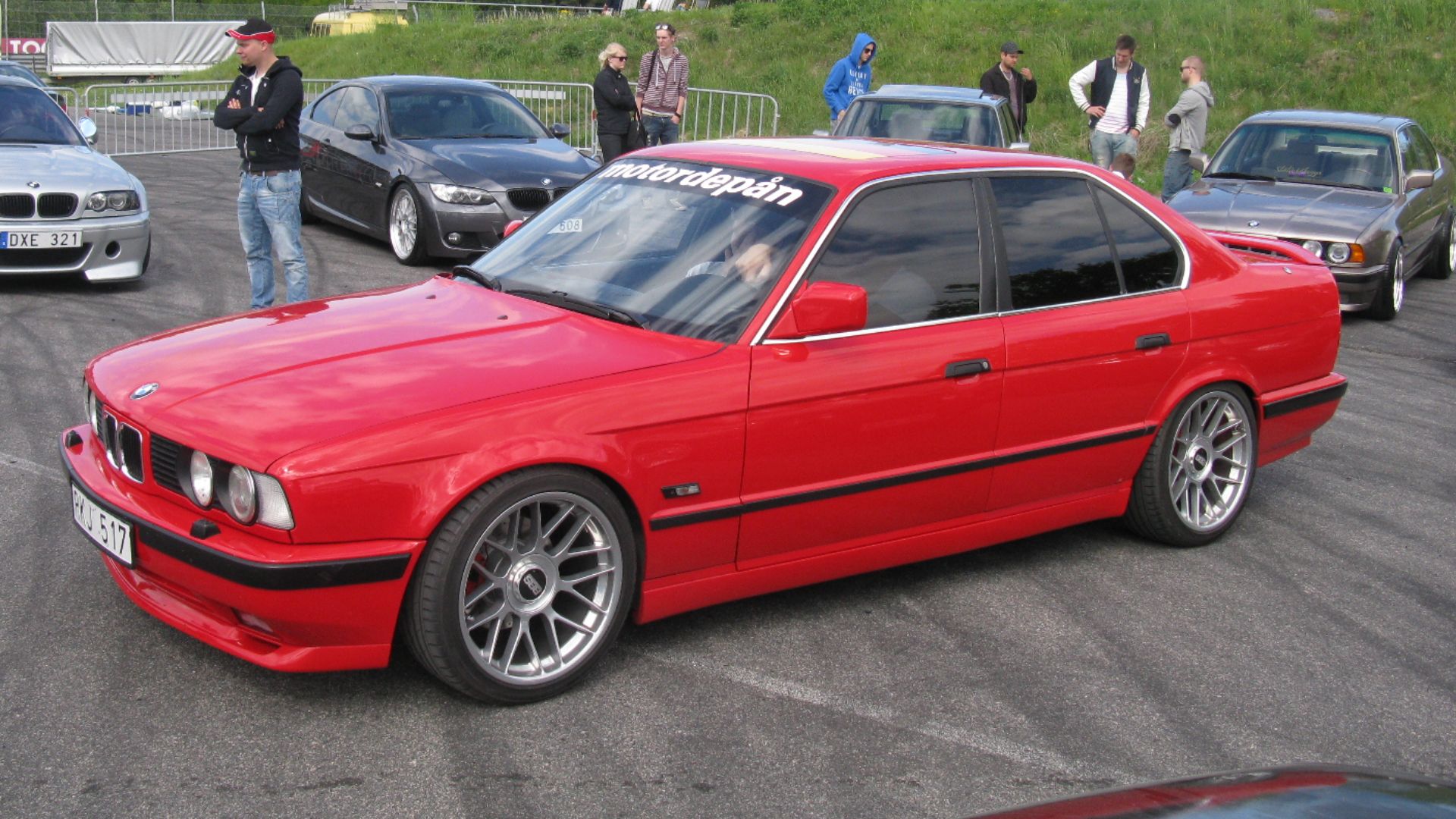 File:BMW 5 Series E34 (8916836239).jpg