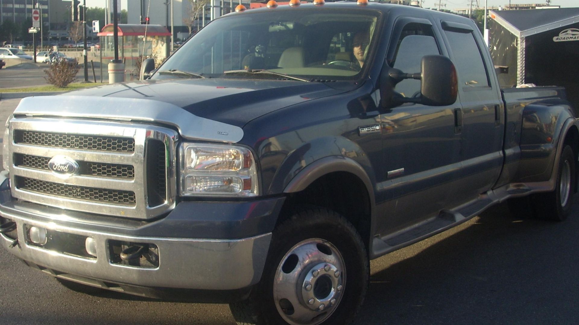 File:'05-'07 Ford F-350 Super Duty Double Cab.jpg