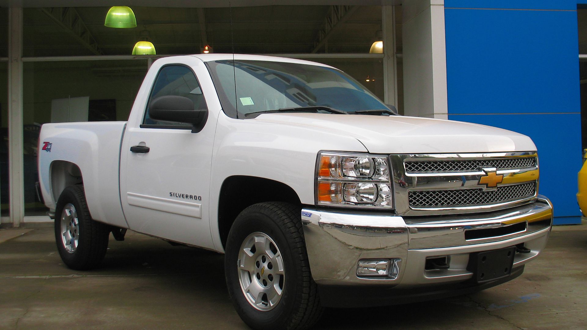 File:Chevrolet Silverado LT Z71 4x4 2012 (16658259715).jpg