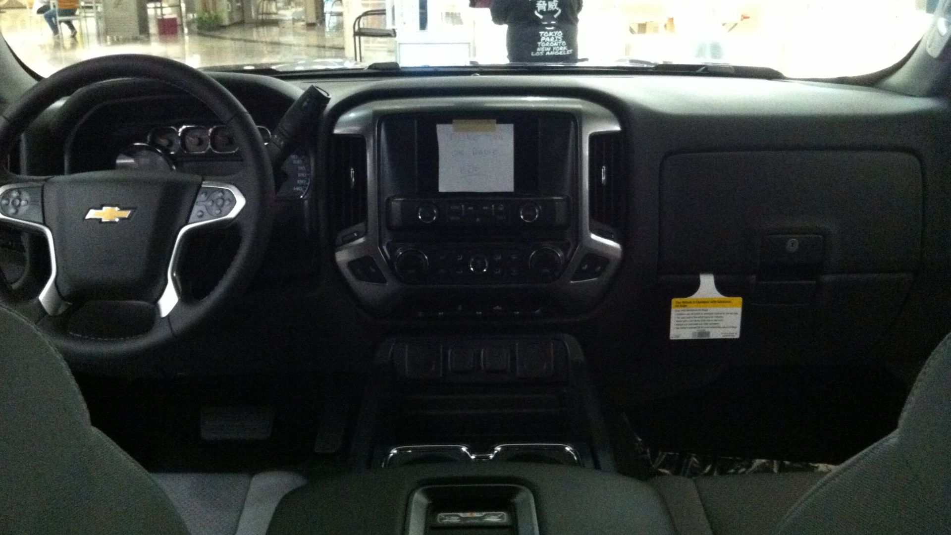 File:Chevrolet Silverado 2017 Pickup Truck Interior.jpg