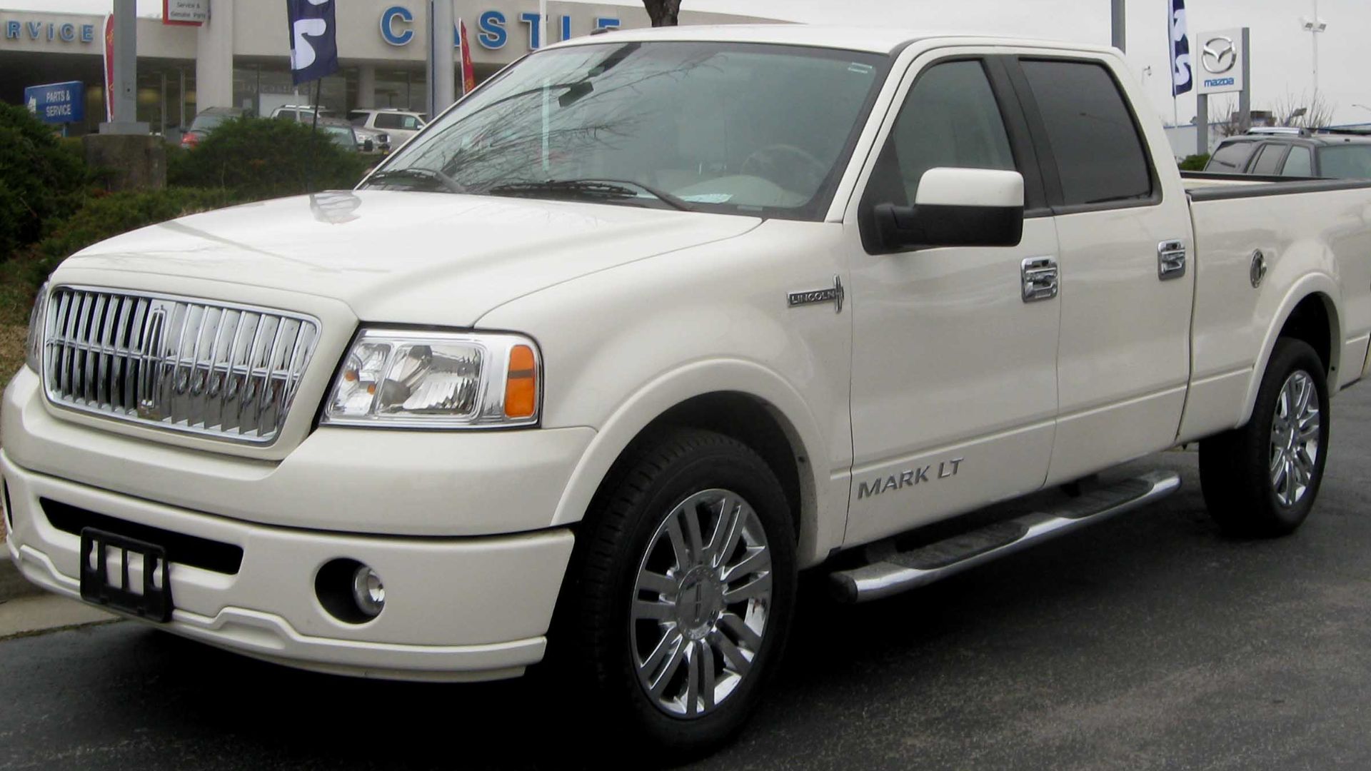 File:Lincoln Mark LT long bed.jpg