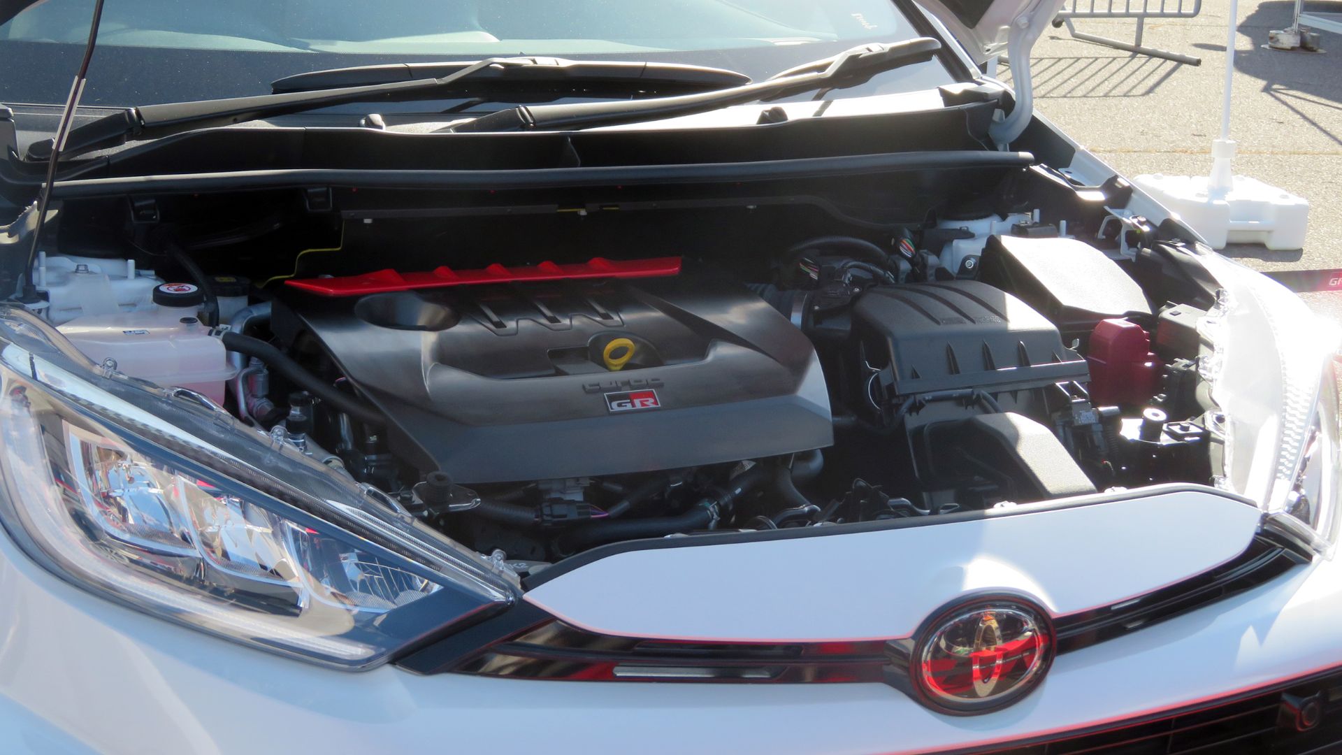File:Toyota G16E-GTS engine.jpg