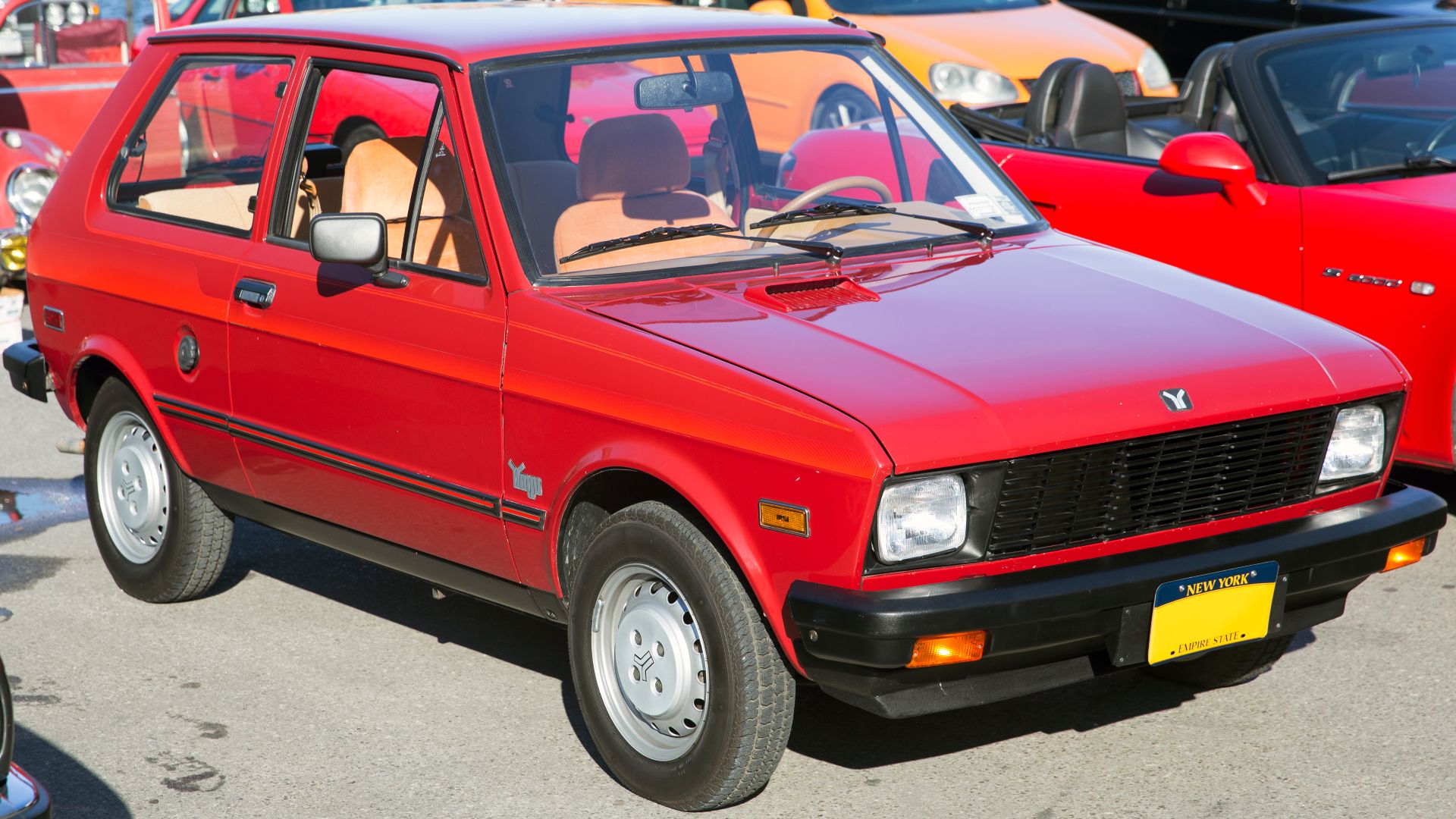 File:1987 Yugo GV in Burgundy, front right.jpg