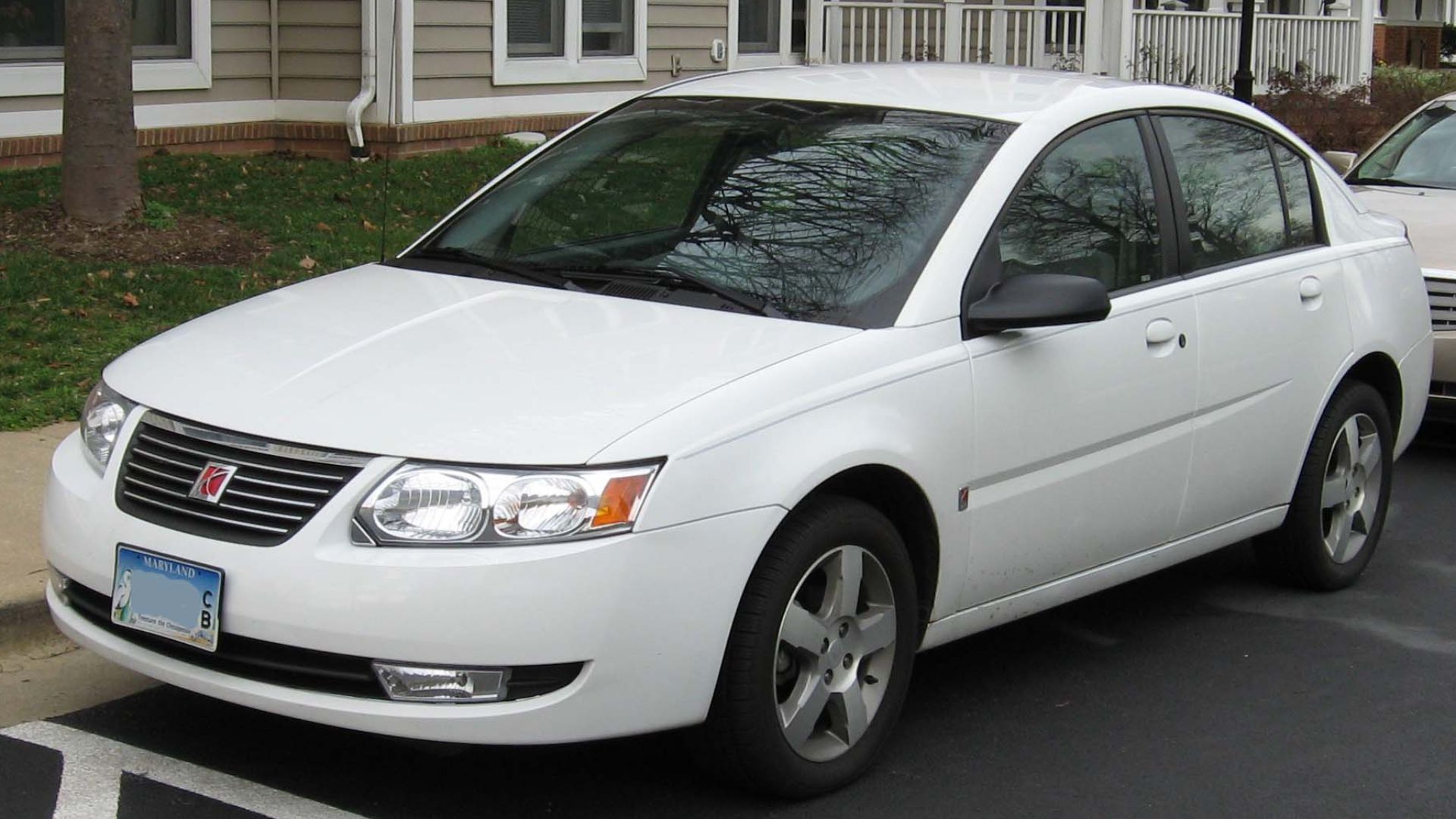 File:2005-Saturn-Ion-2.jpg
