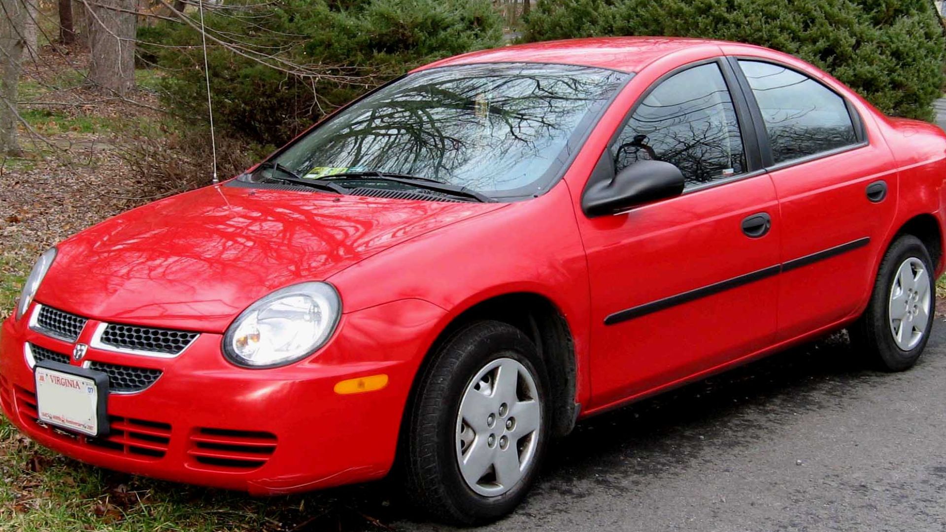 File:03-05 Dodge Neon.jpg