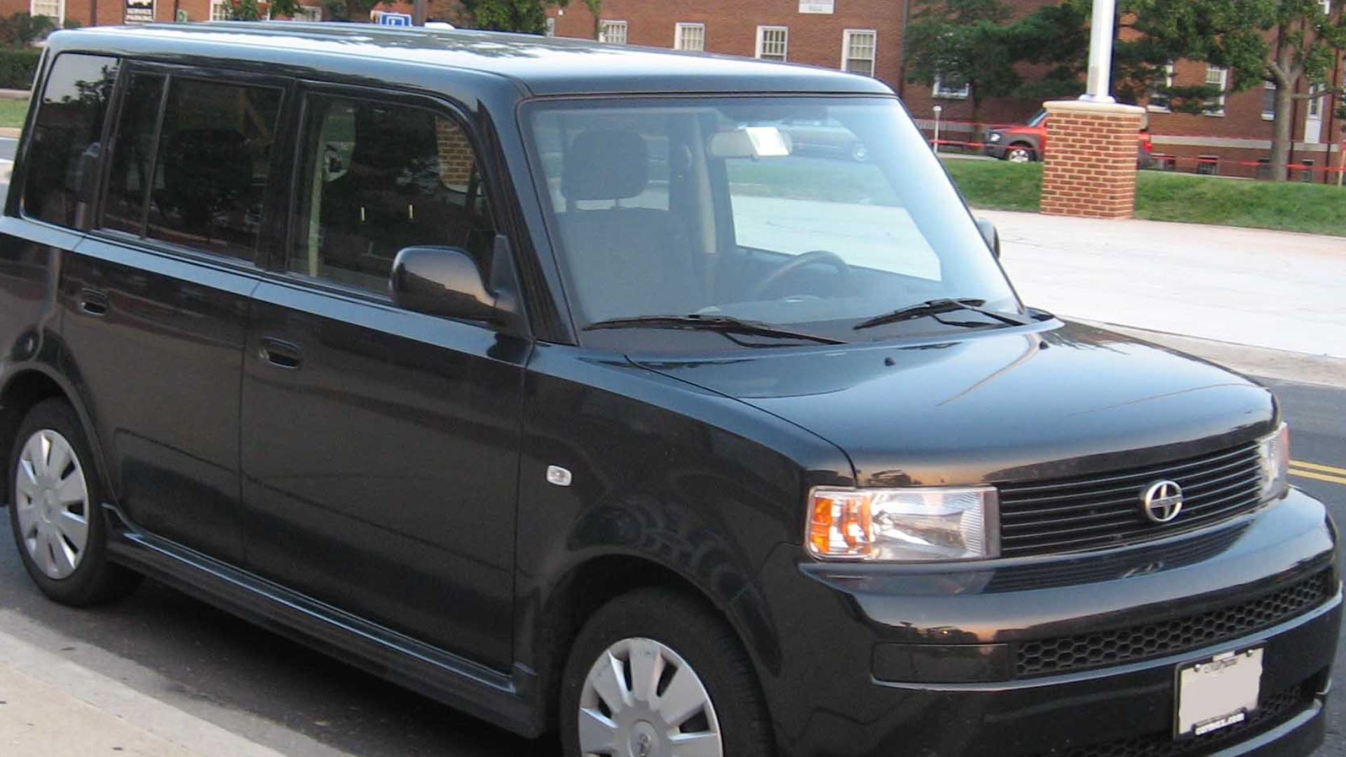 File:06 Scion xB.jpg