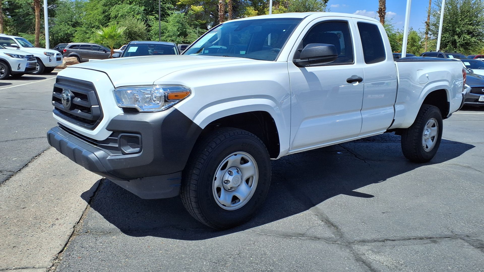 File:22 Toyota Tacoma SR.jpg