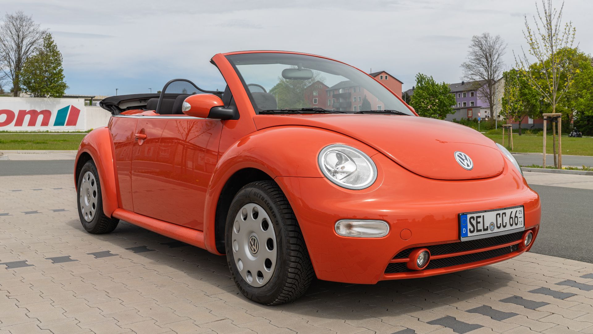 File:Oranger VW New Beetle 20210524 DSC09751.jpg