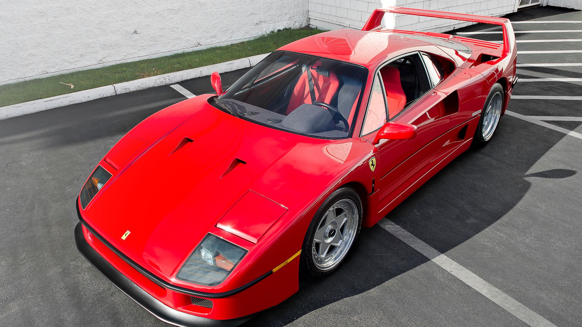 File:Ferrari F40 (14368683508).jpg