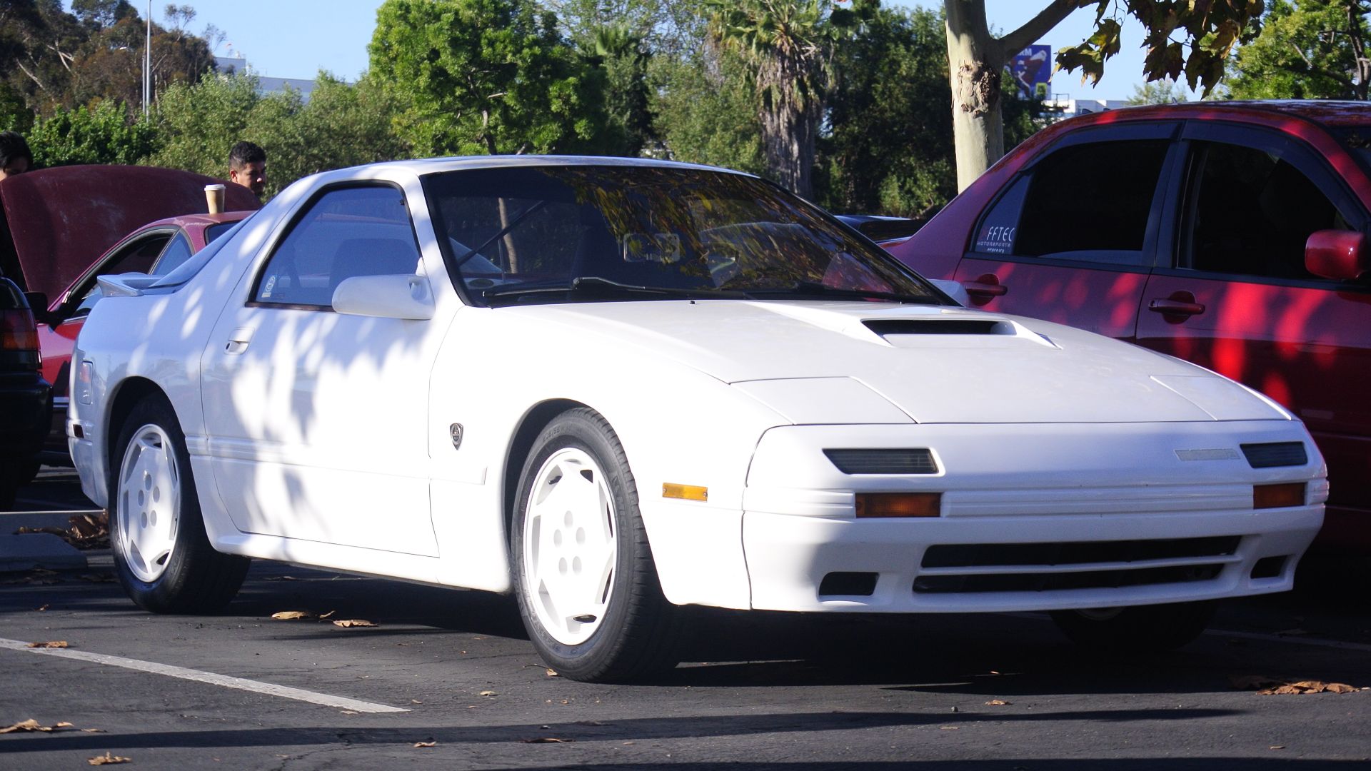 File:1985-1992 Mazda RX-7 FC.jpg