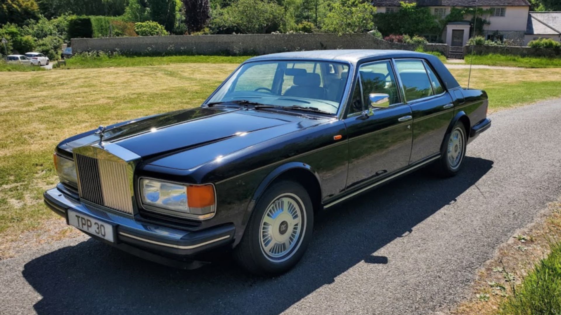 File:1986 Rolls-Royce Silver Spirit.jpg