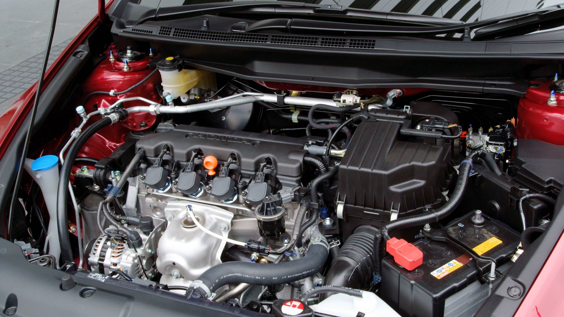 File:Honda R20A Engine 02.JPG