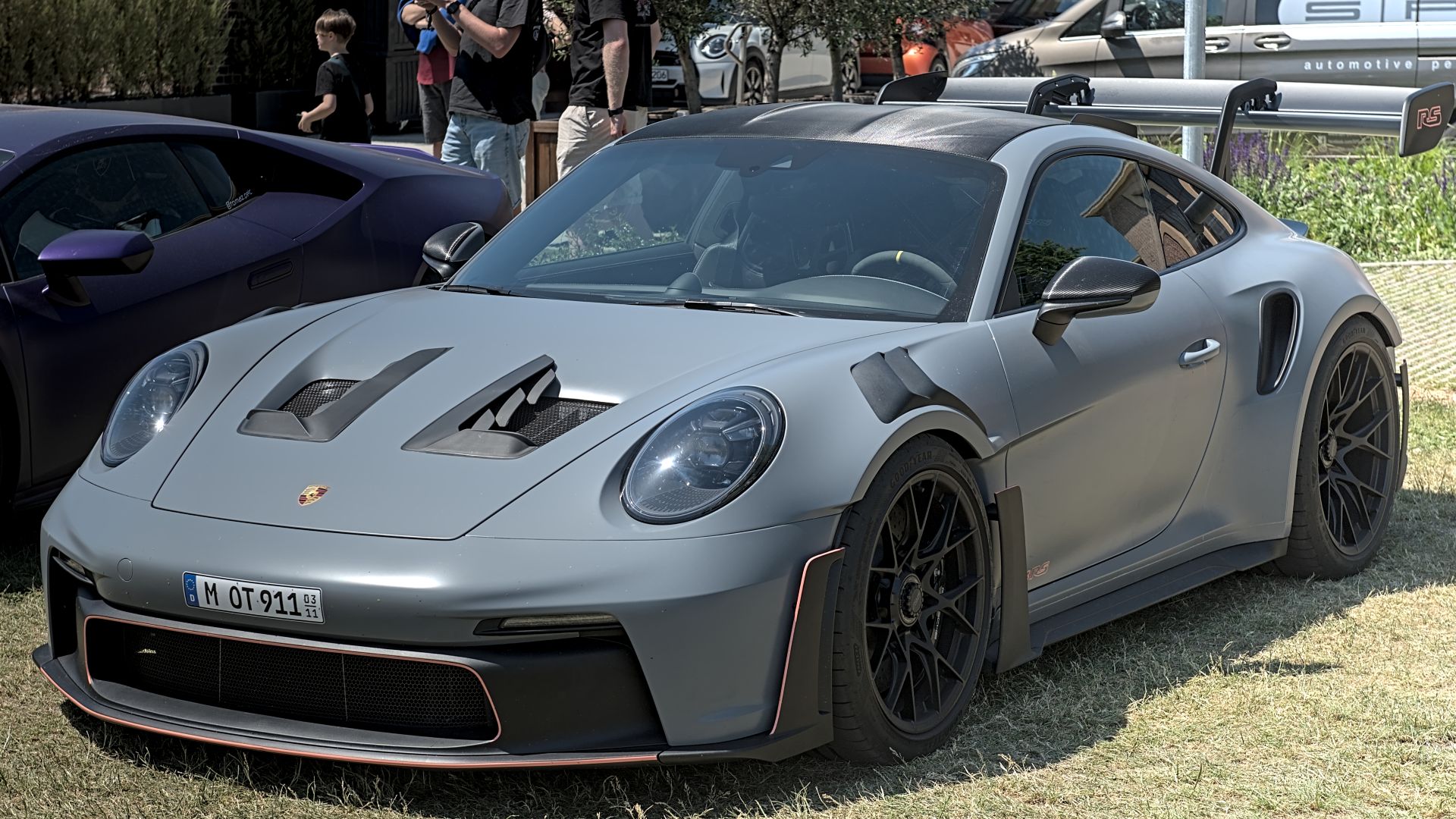 File:Porsche 992 GT3 RS MYLE Festival 2025 DSC 9584.jpg