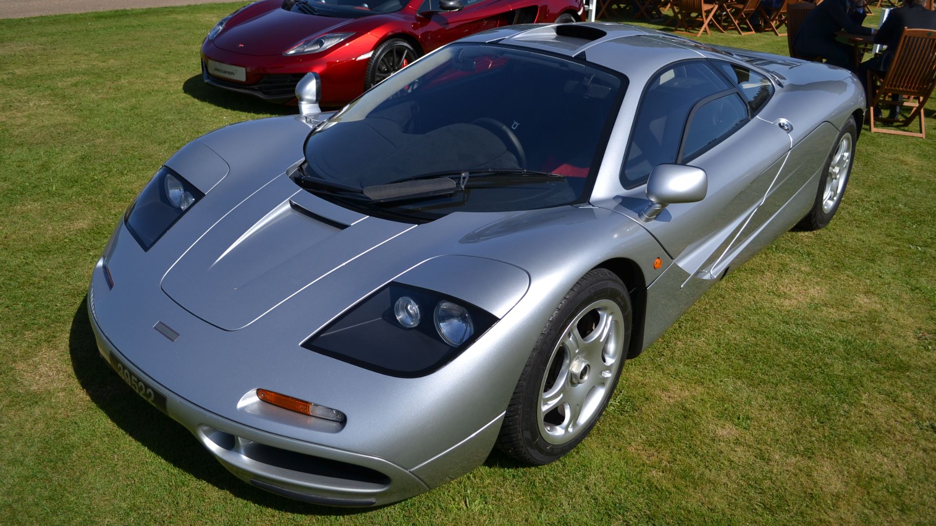 File:Salon Privé London 2012 (7956725492).jpg