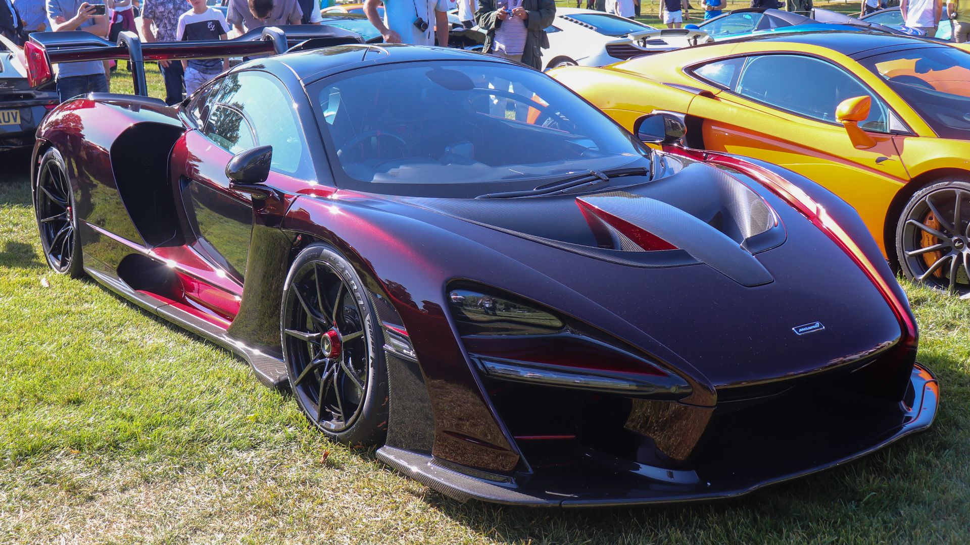 File:2019 McLaren Senna V8 S-A.jpg