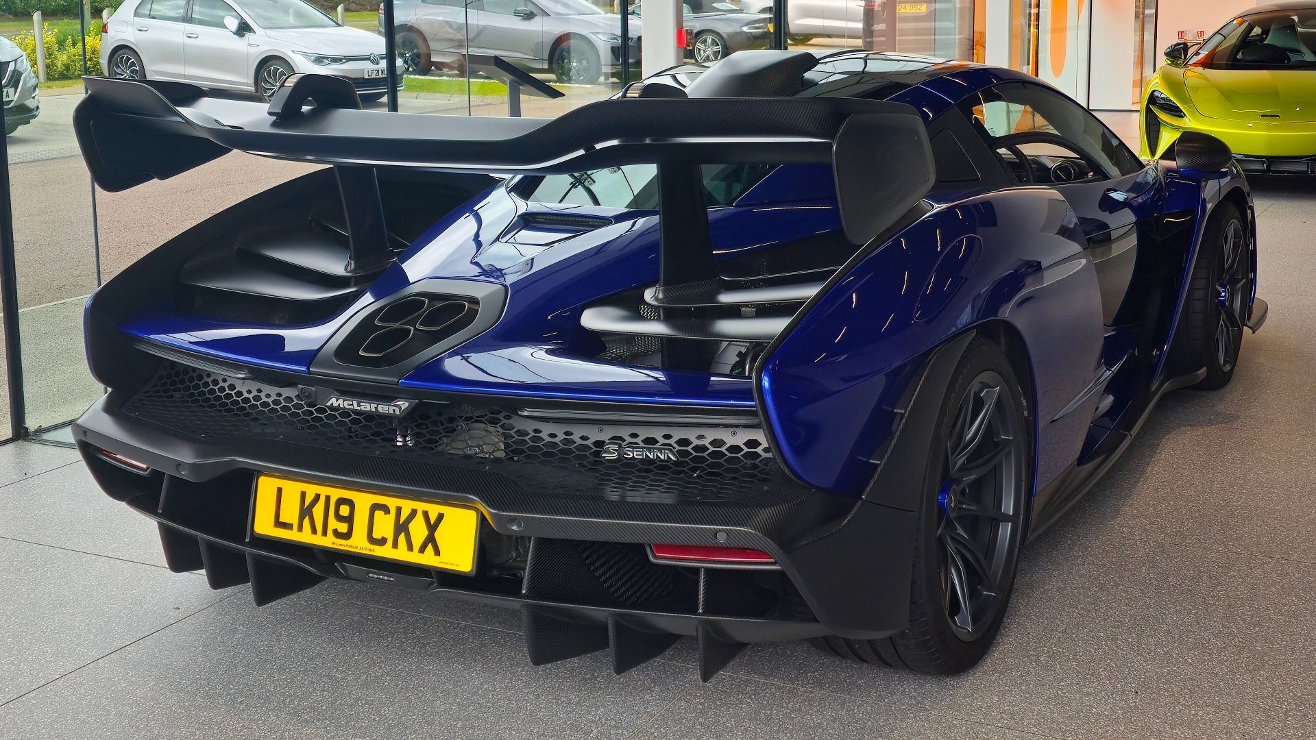 File:2019 McLaren Senna 9.jpg