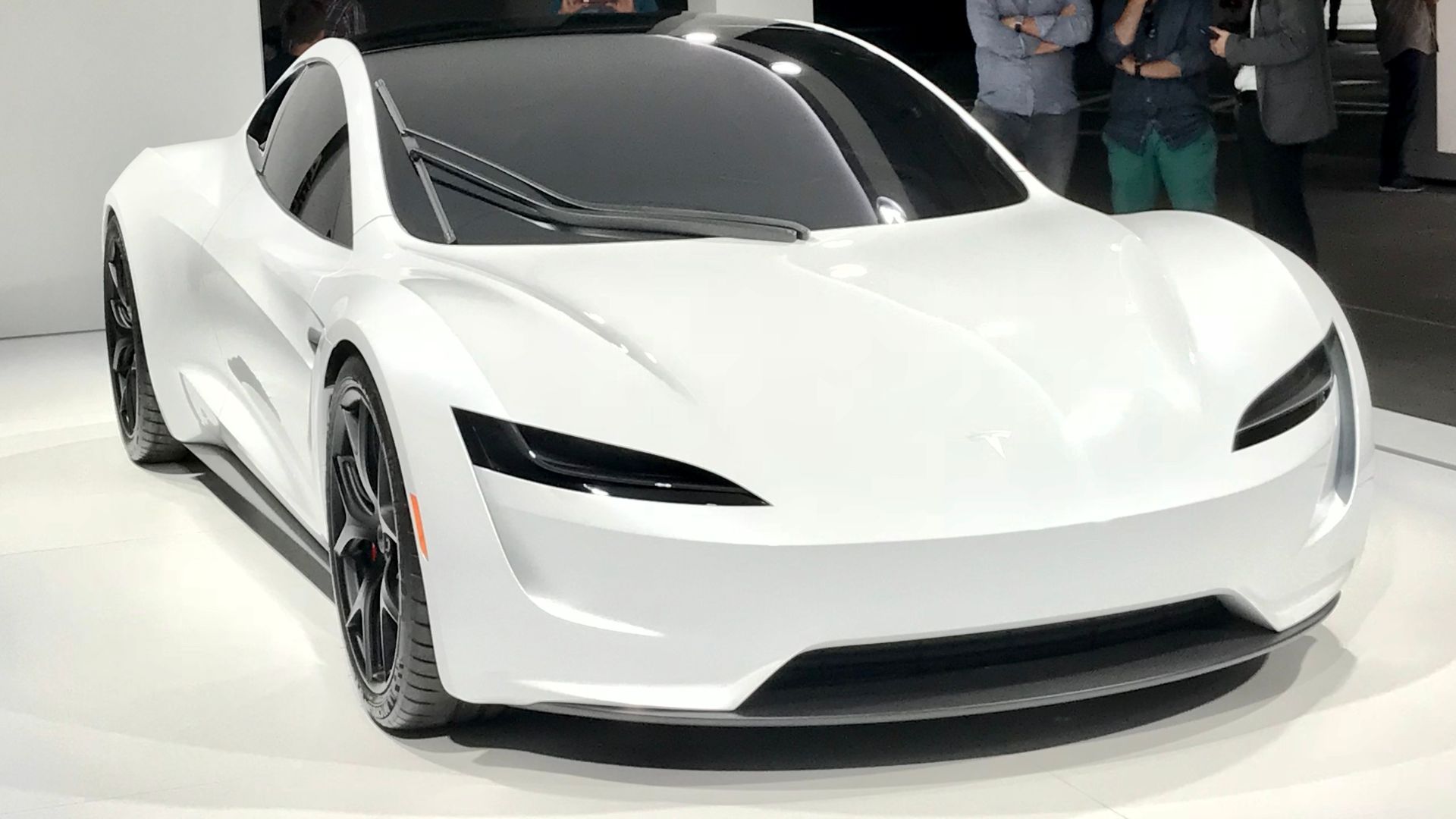 File:Tesla Roadster, Grand Basel 2018 02.jpg