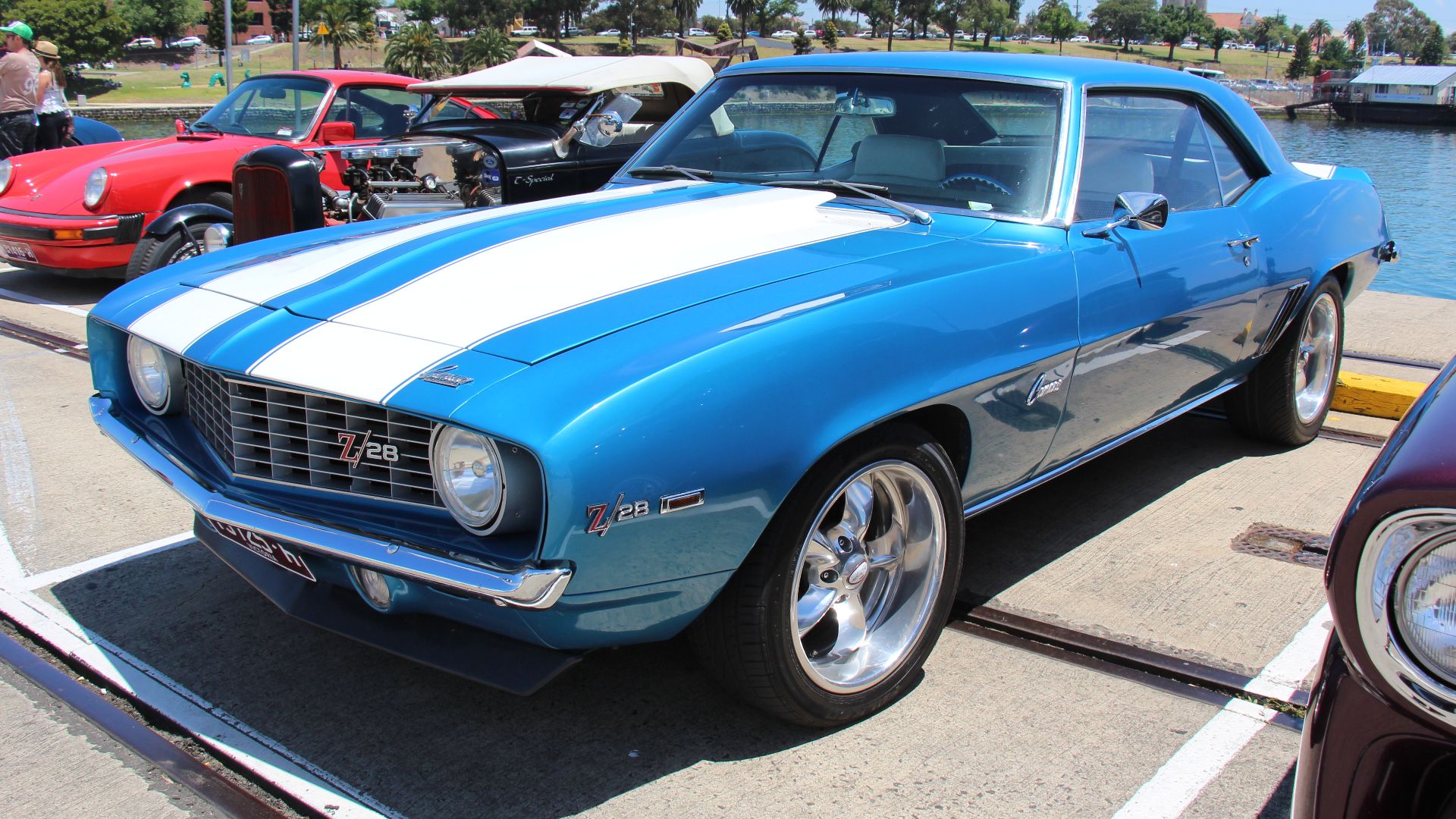 File:1969 Chevrolet Camaro Z28 (15313432294).jpg