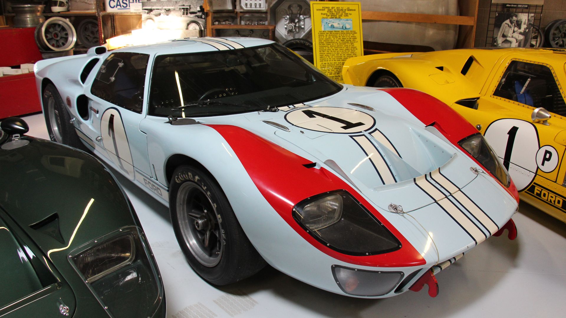 File:1966 Ford GT 40 Mk II Miles-Hulme.jpg