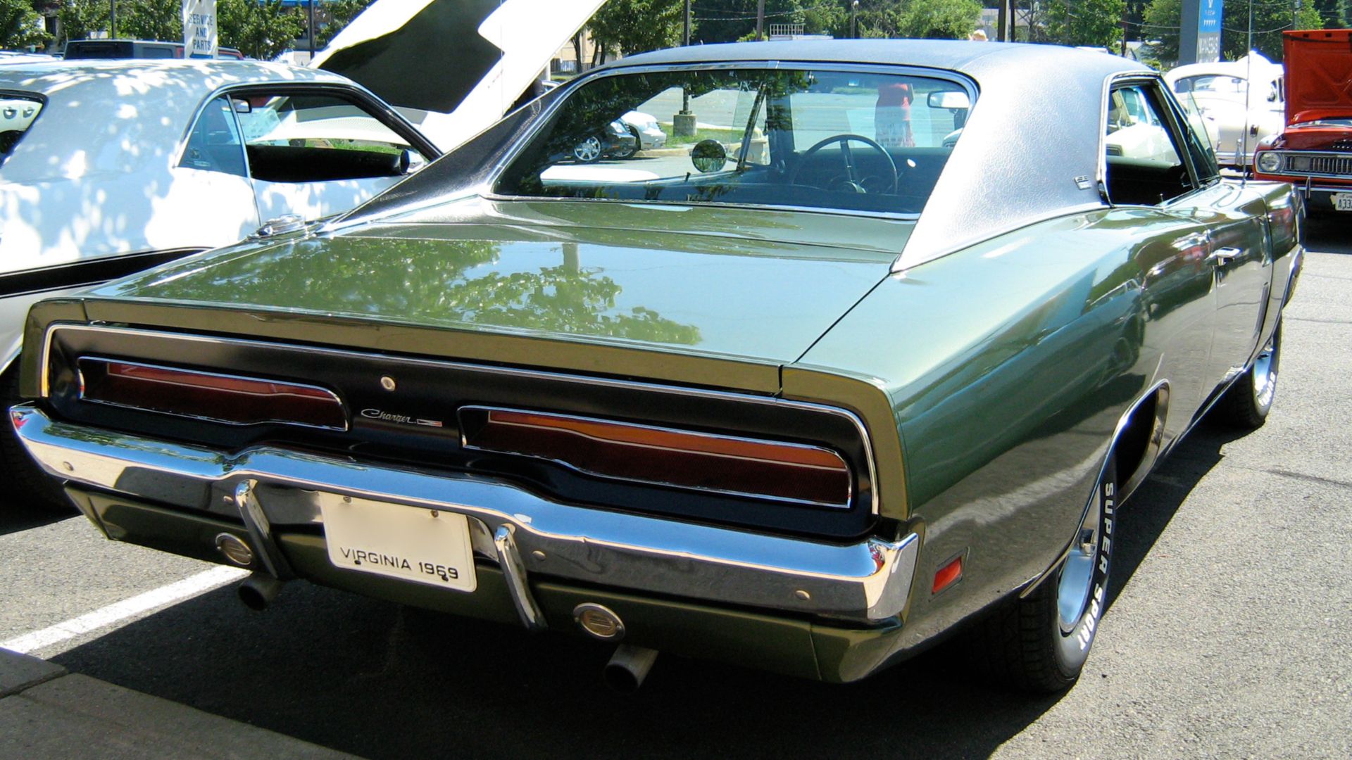 File:1969 Dodge Charger green R.jpg