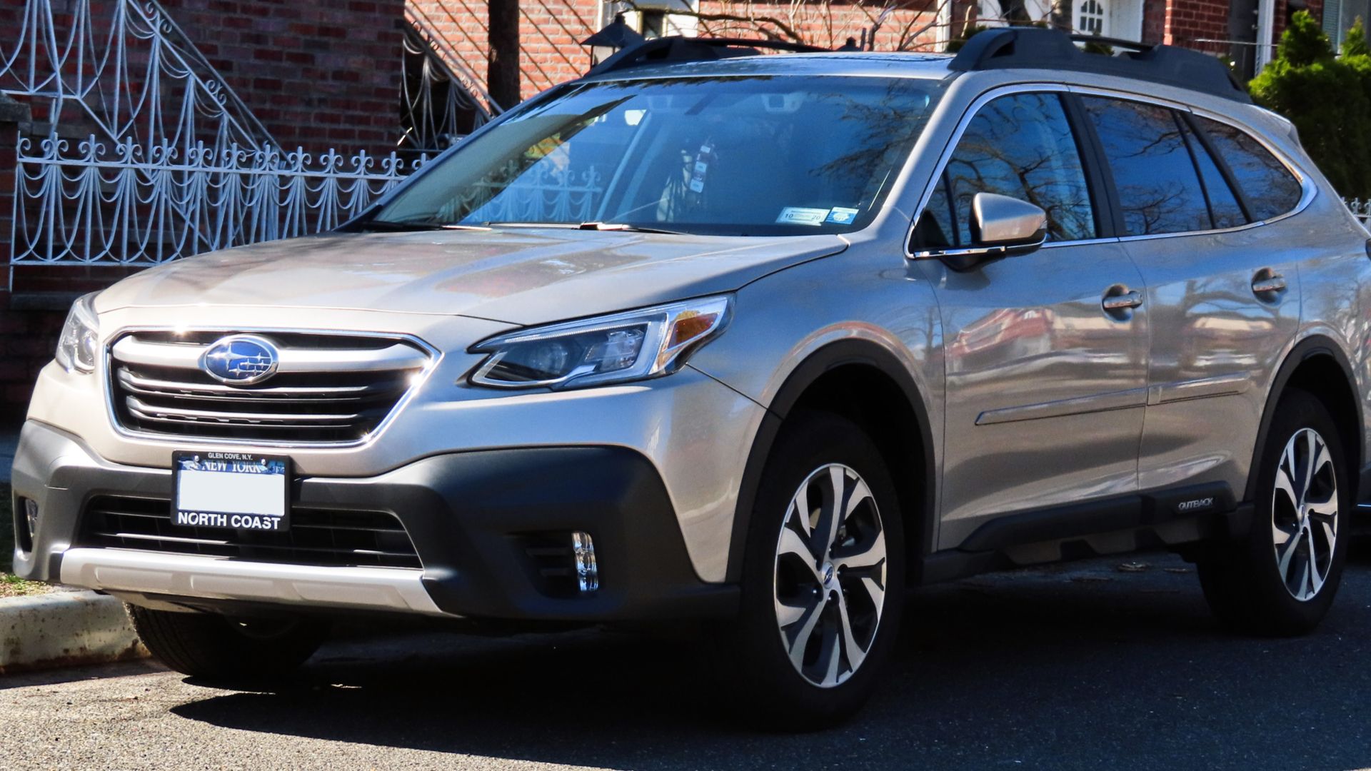 File:2020 Subaru Outback AWD, front.jpg