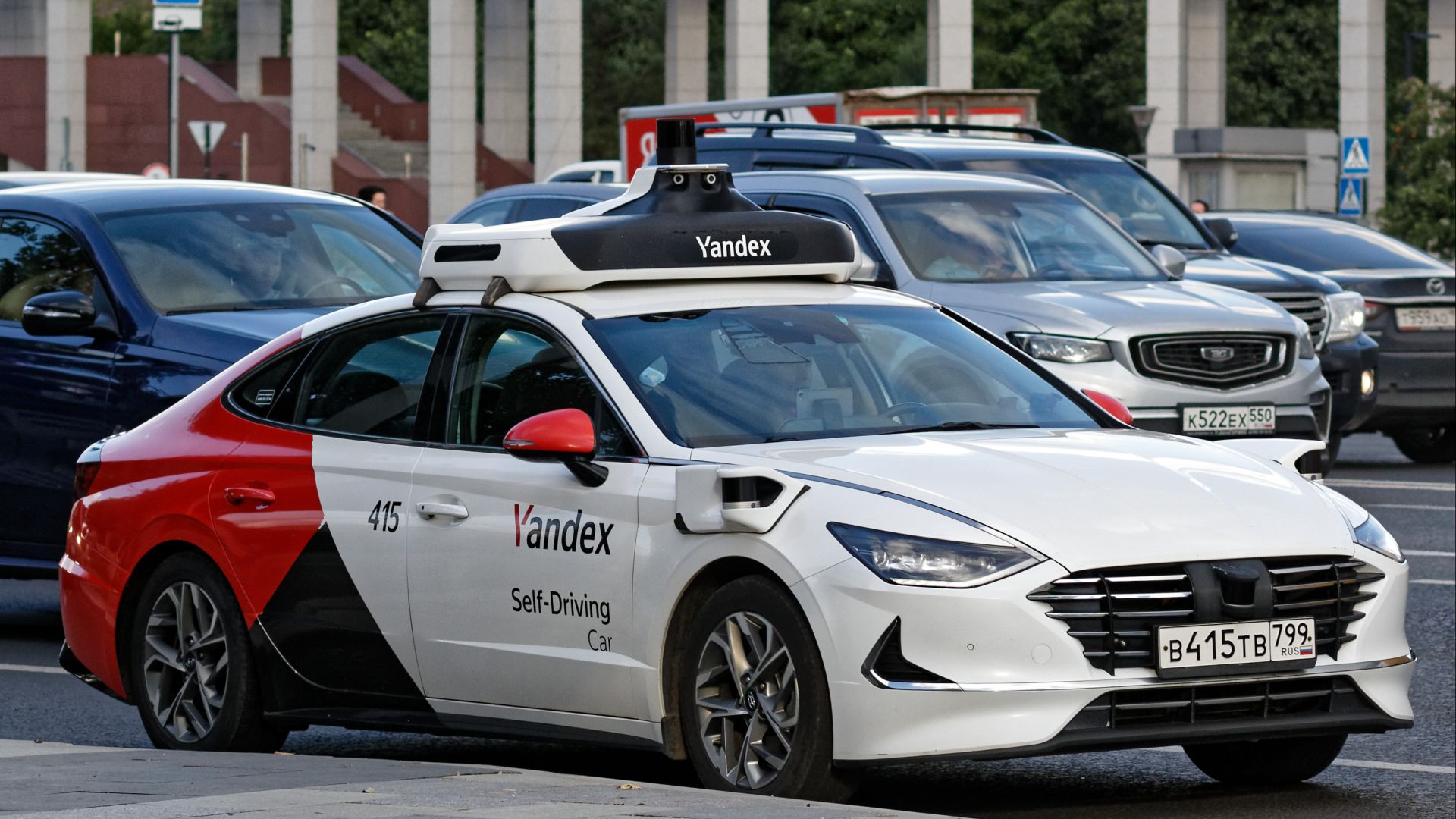 File:Moscow, Yandex self-driving Hyundai Sonata, Aug 2025 04.jpg