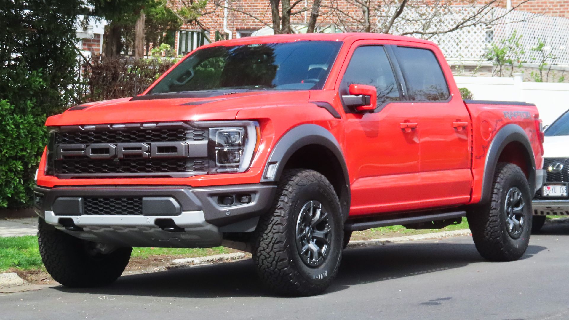File:2021 Ford F-150 Raptor, front.jpg