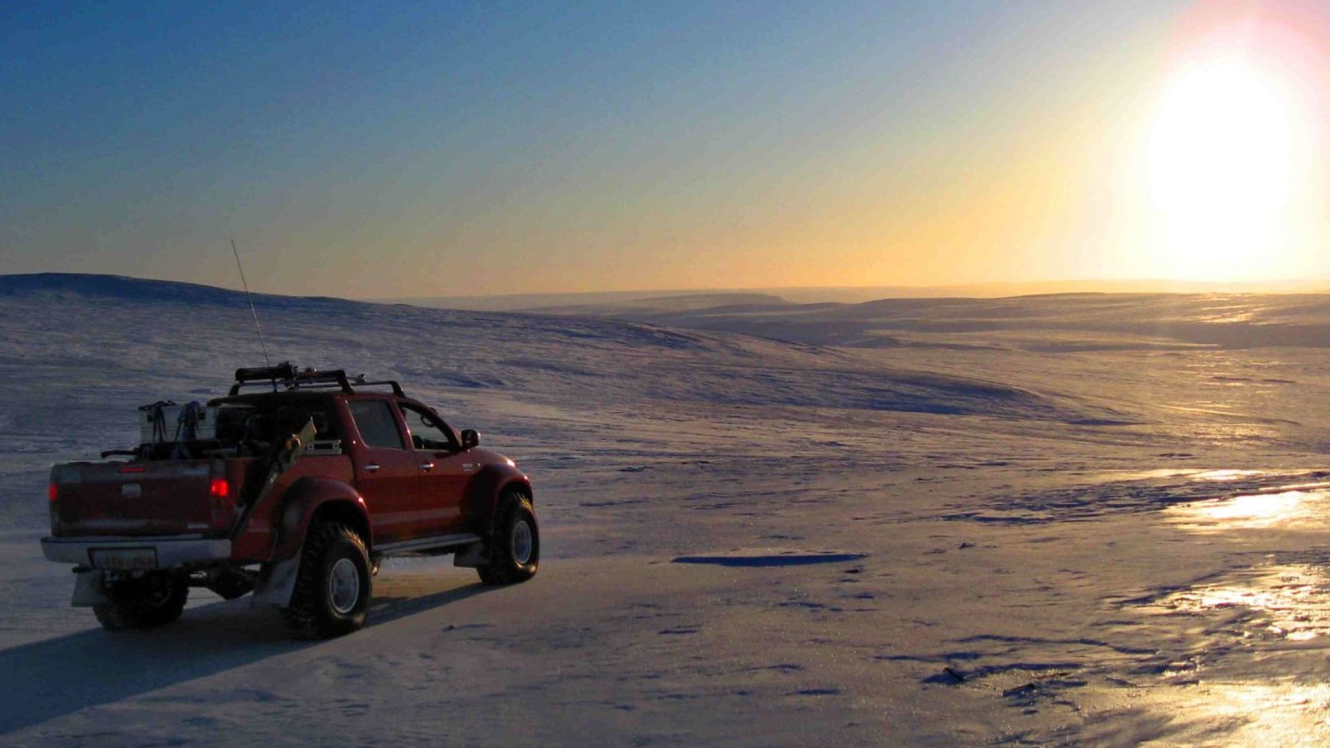 File:Arctic Trucks - Top Gear Magnetic North Pole Expedition.jpg