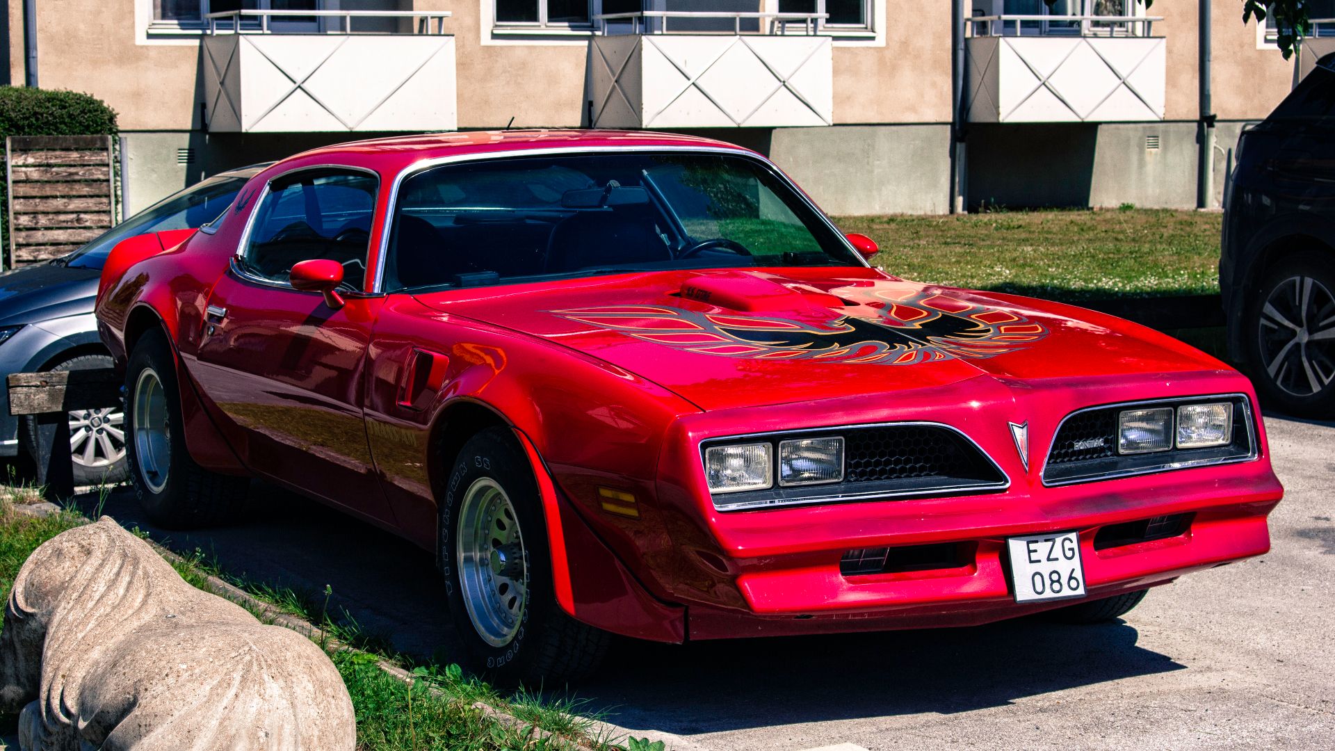 File:Pontiac Firebird Trans Am 1977.jpg