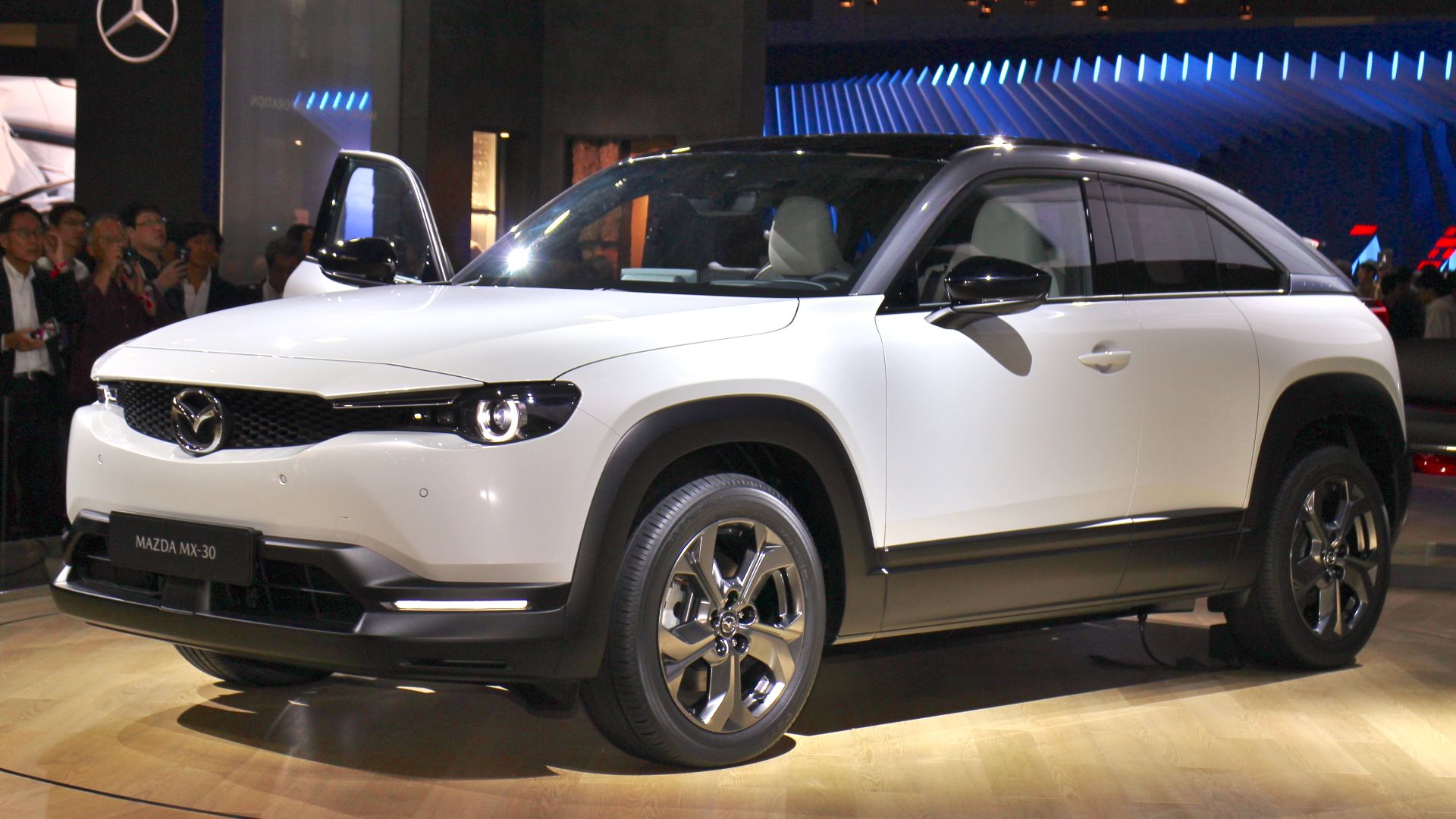 File:Mazda MX-30.jpg