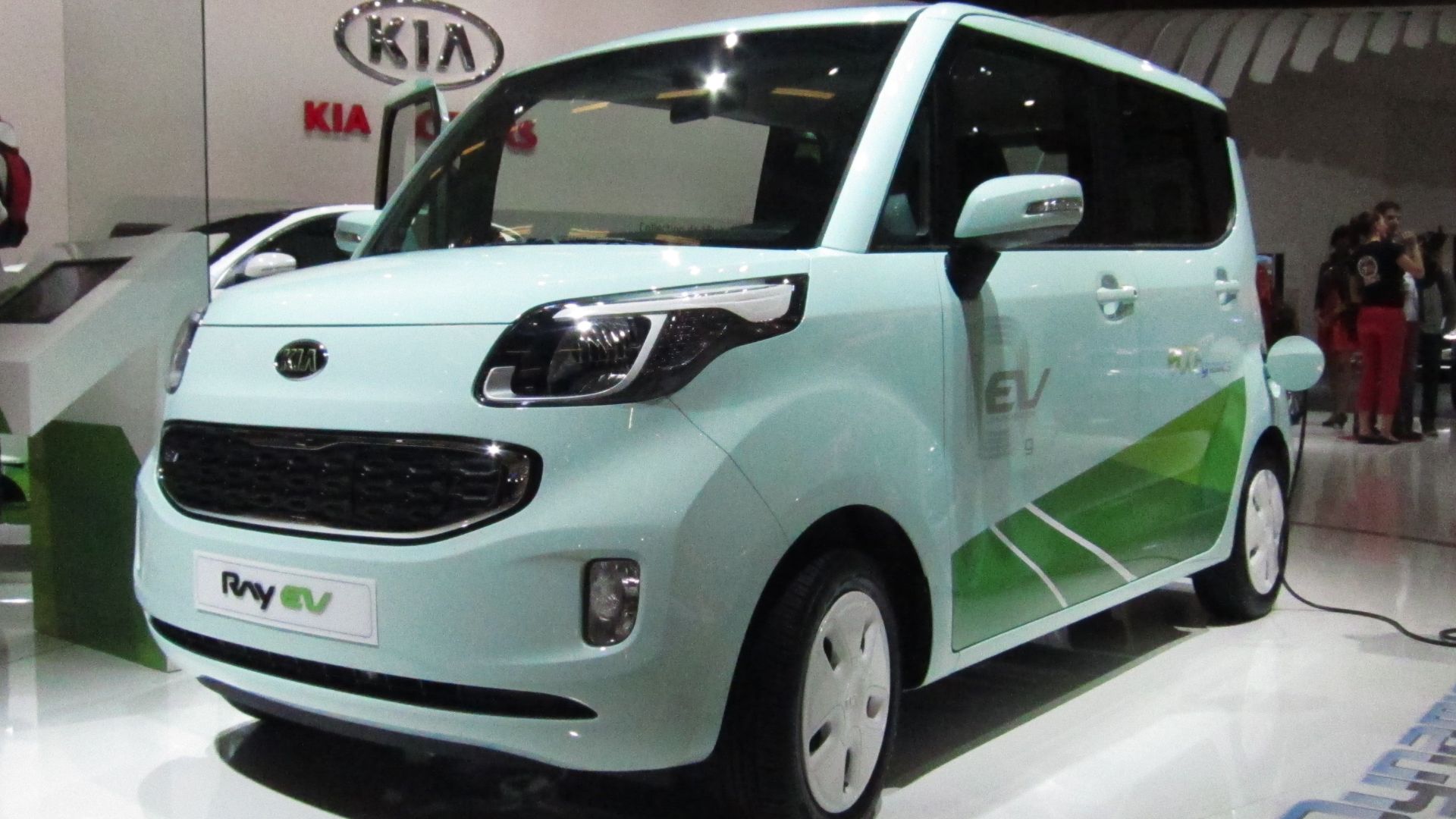 File:Kia Ray EV 005.jpg