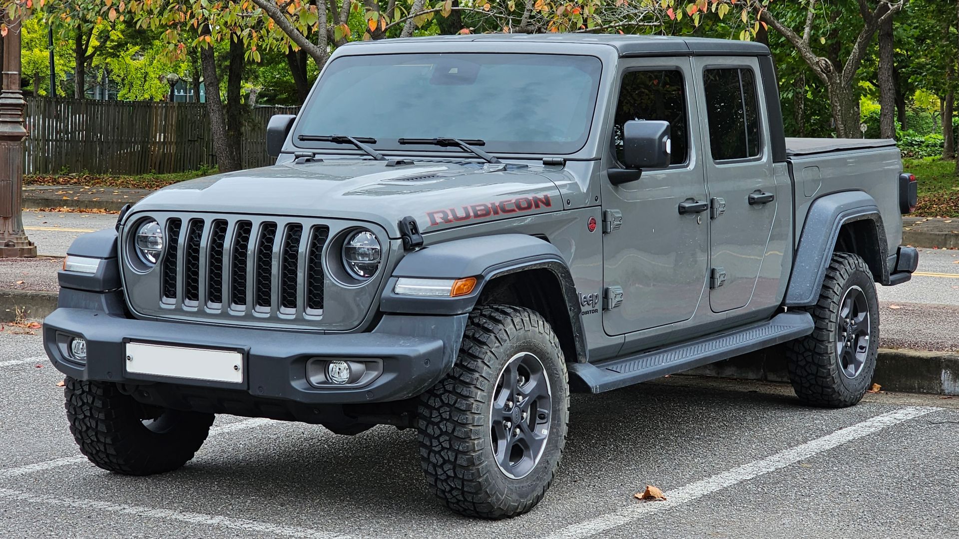 File:Jeep Gladiator Rubicon JT Sting Gray (21).jpg