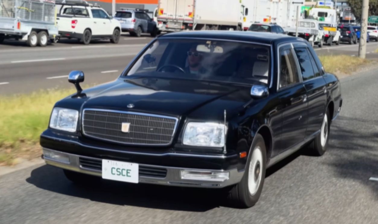 Gallery Image - 1253 X 743 (2)