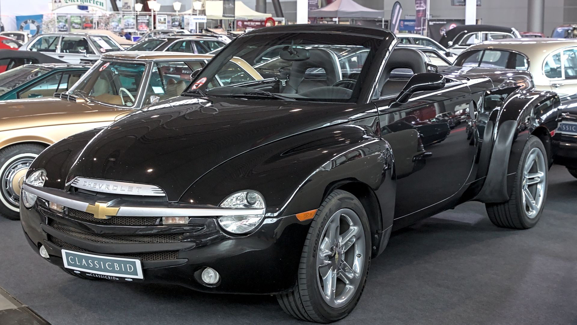 File:Chevrolet SSR 1X7A6615.jpg