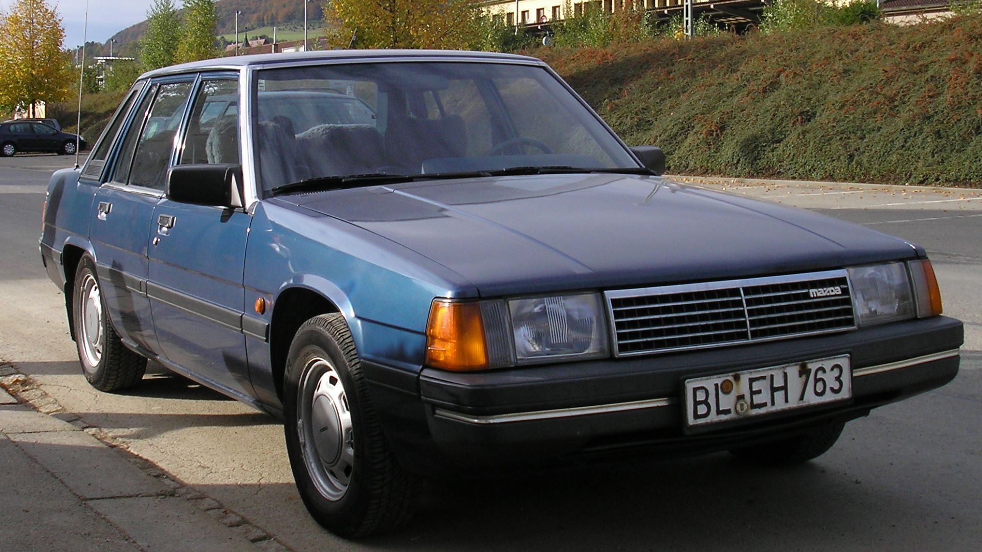 File:Mazda 929 1984.JPG