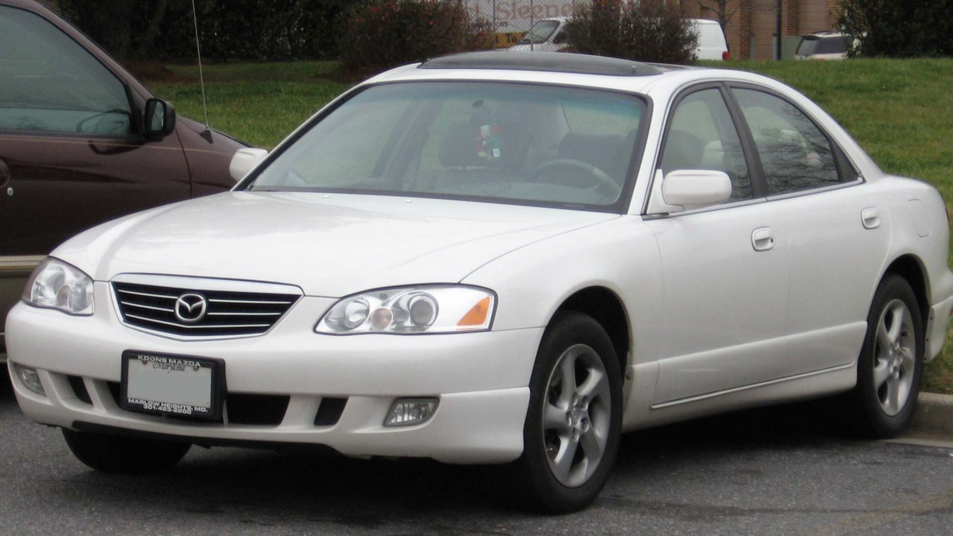 File:98-02 Mazda Millenia.jpg
