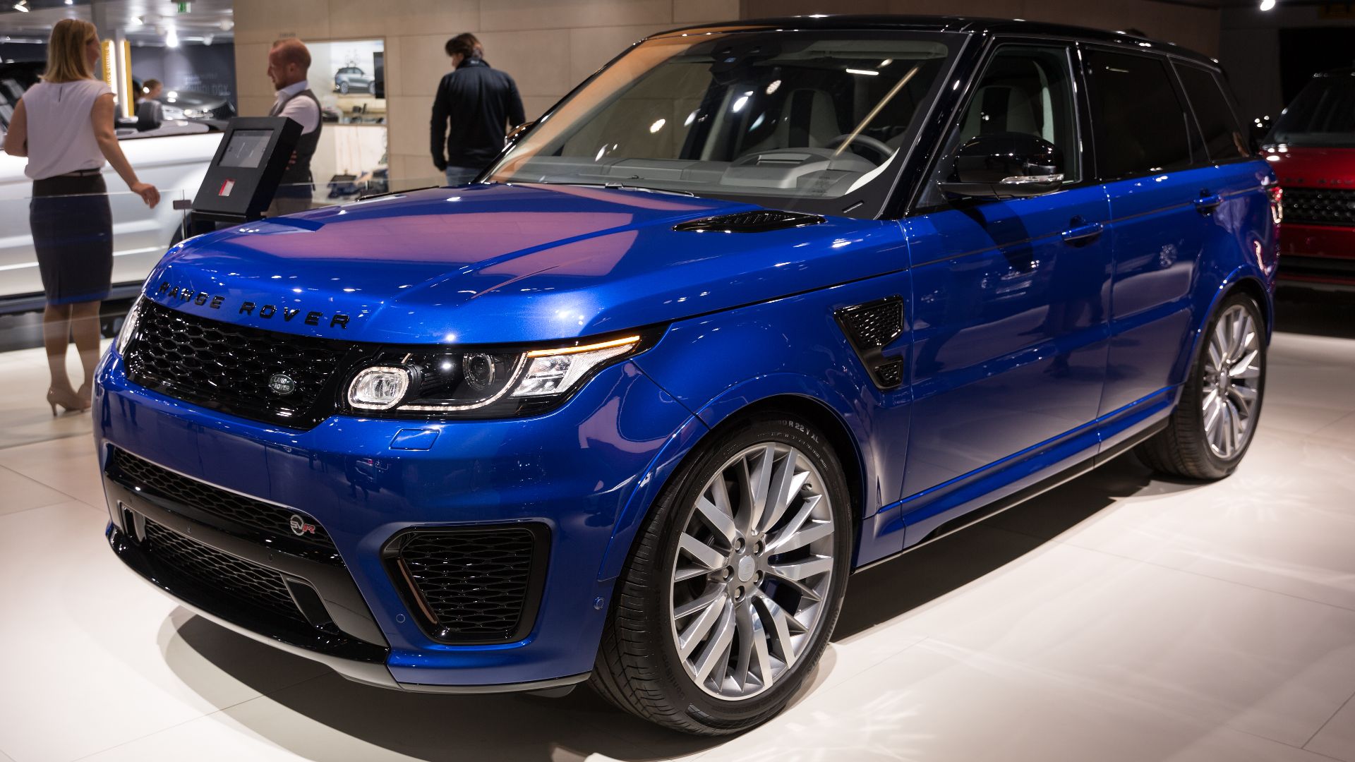 File:Range Rover Sport SVR, IAA 2017, Frankfurt (1Y7A3071).jpg